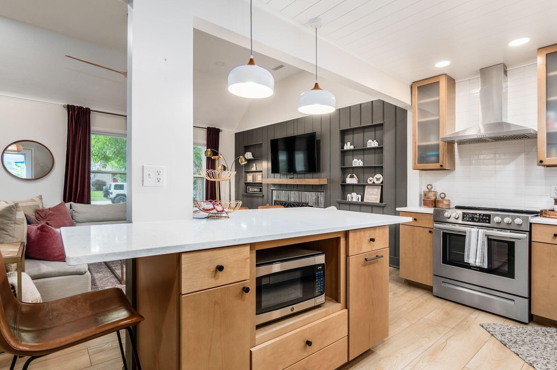 33 Beaumont Rd, Columbus OH 43214-2144 exterior