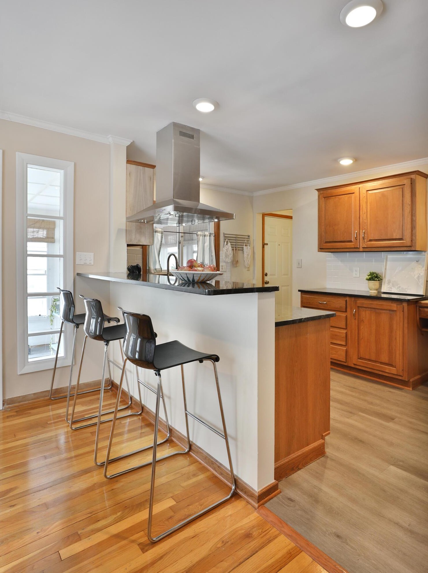 269 Kellner Rd, Columbus OH 43209-2044 exterior