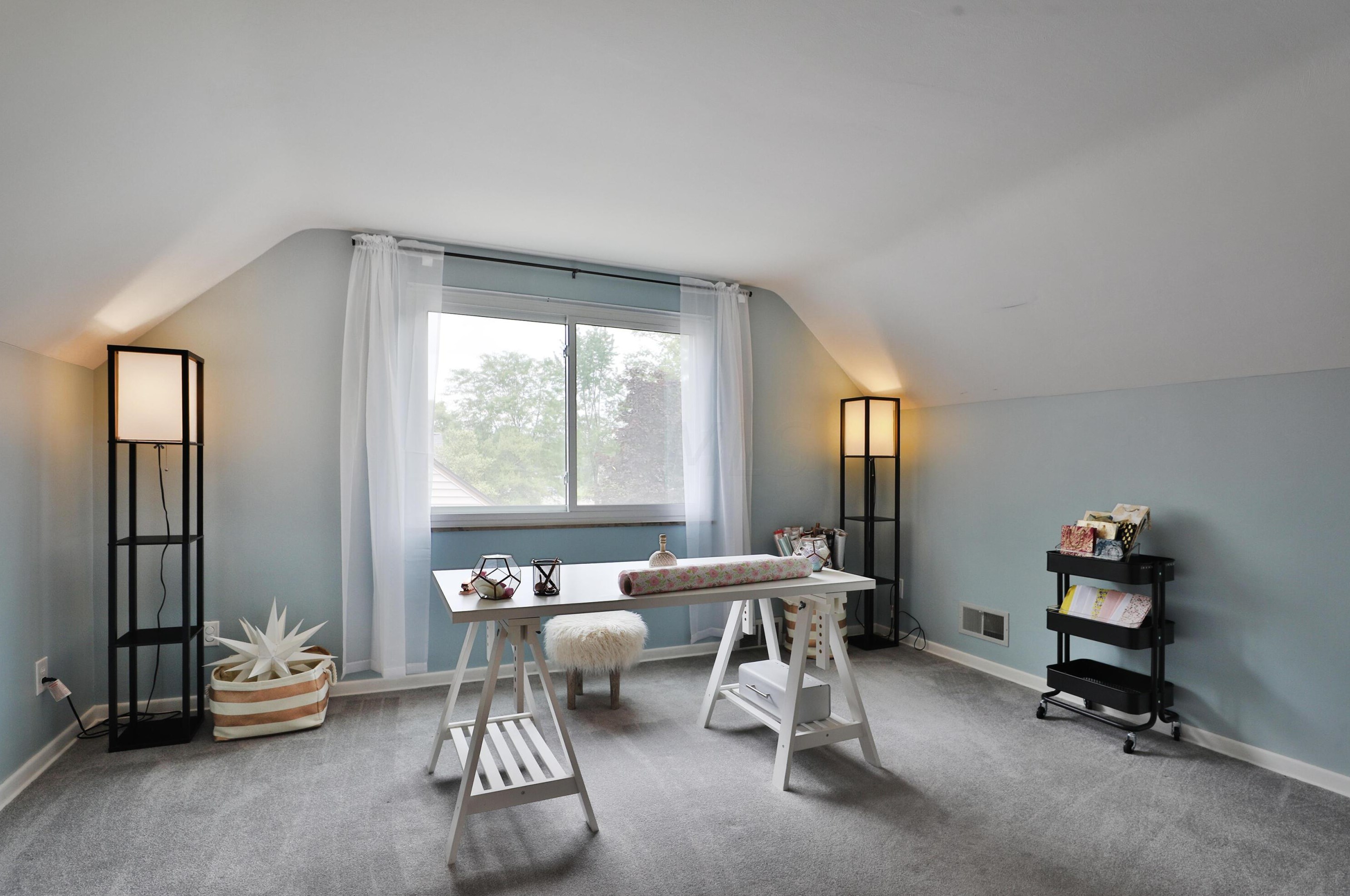 269 Kellner Rd, Columbus OH 43209-2044 exterior