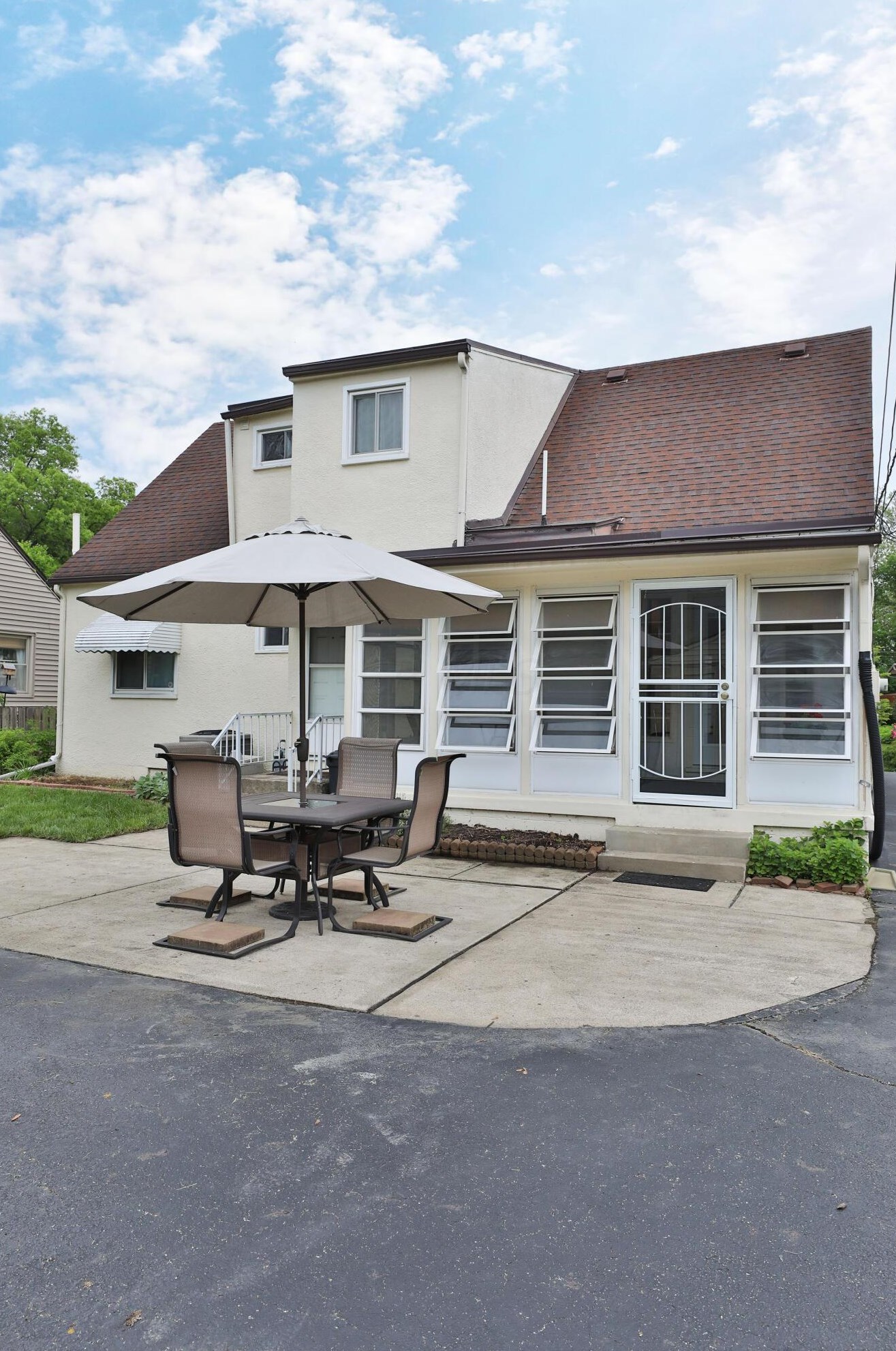 269 Kellner Rd, Columbus OH 43209-2044 exterior