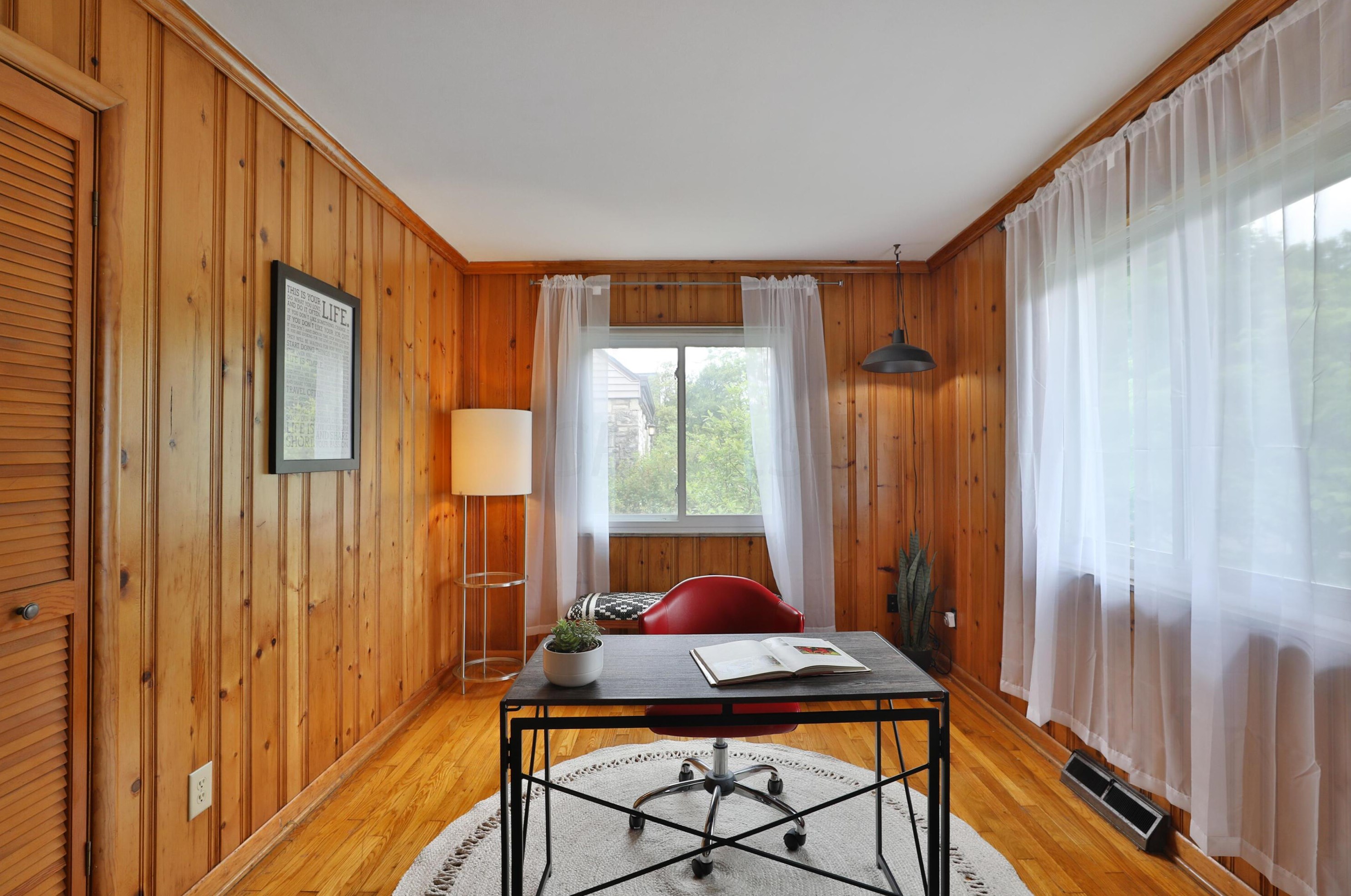 269 Kellner Rd, Columbus OH 43209-2044 exterior