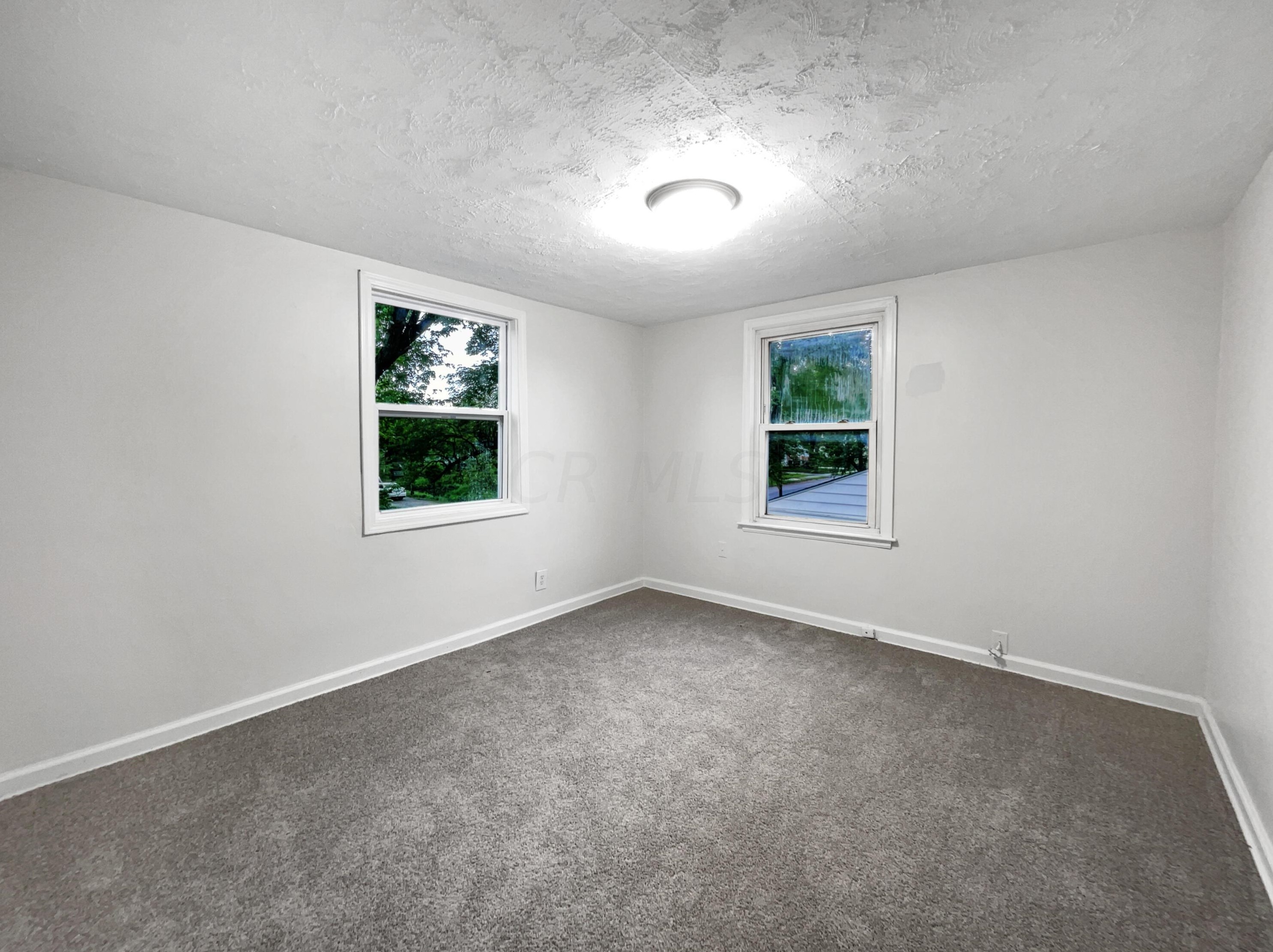 2363 Taylor Ave, Columbus OH 43203-1224 exterior