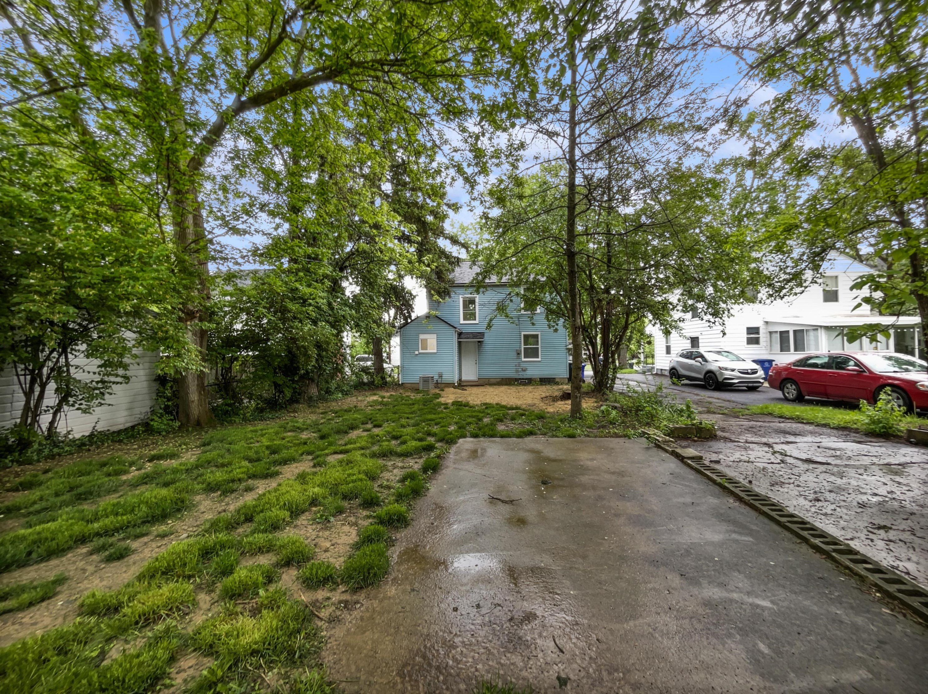 2363 Taylor Ave, Columbus OH 43203-1224 exterior