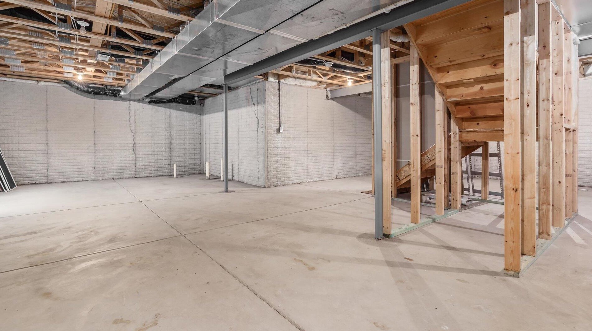 2411 Long Bow Ave, Lancaster OH 43130-8090 exterior