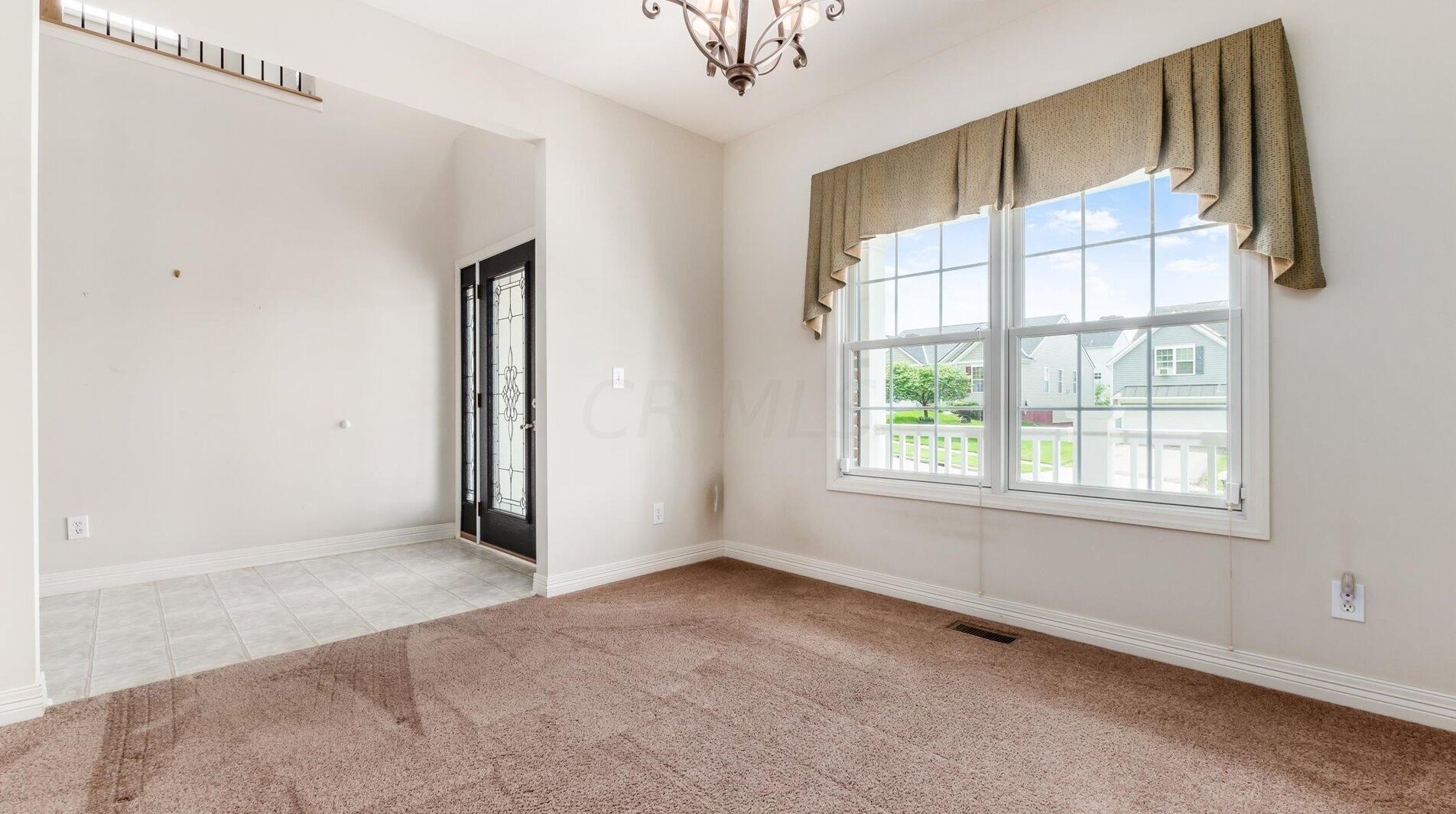 2411 Long Bow Ave, Lancaster OH 43130-8090 exterior