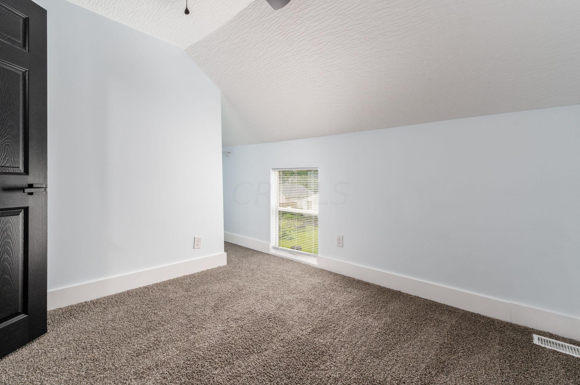 151 Chicago Ave, Columbus OH  43222-1133 exterior