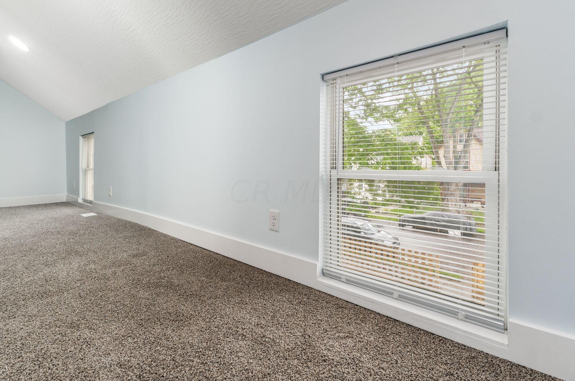 151 Chicago Ave, Columbus OH  43222-1133 exterior