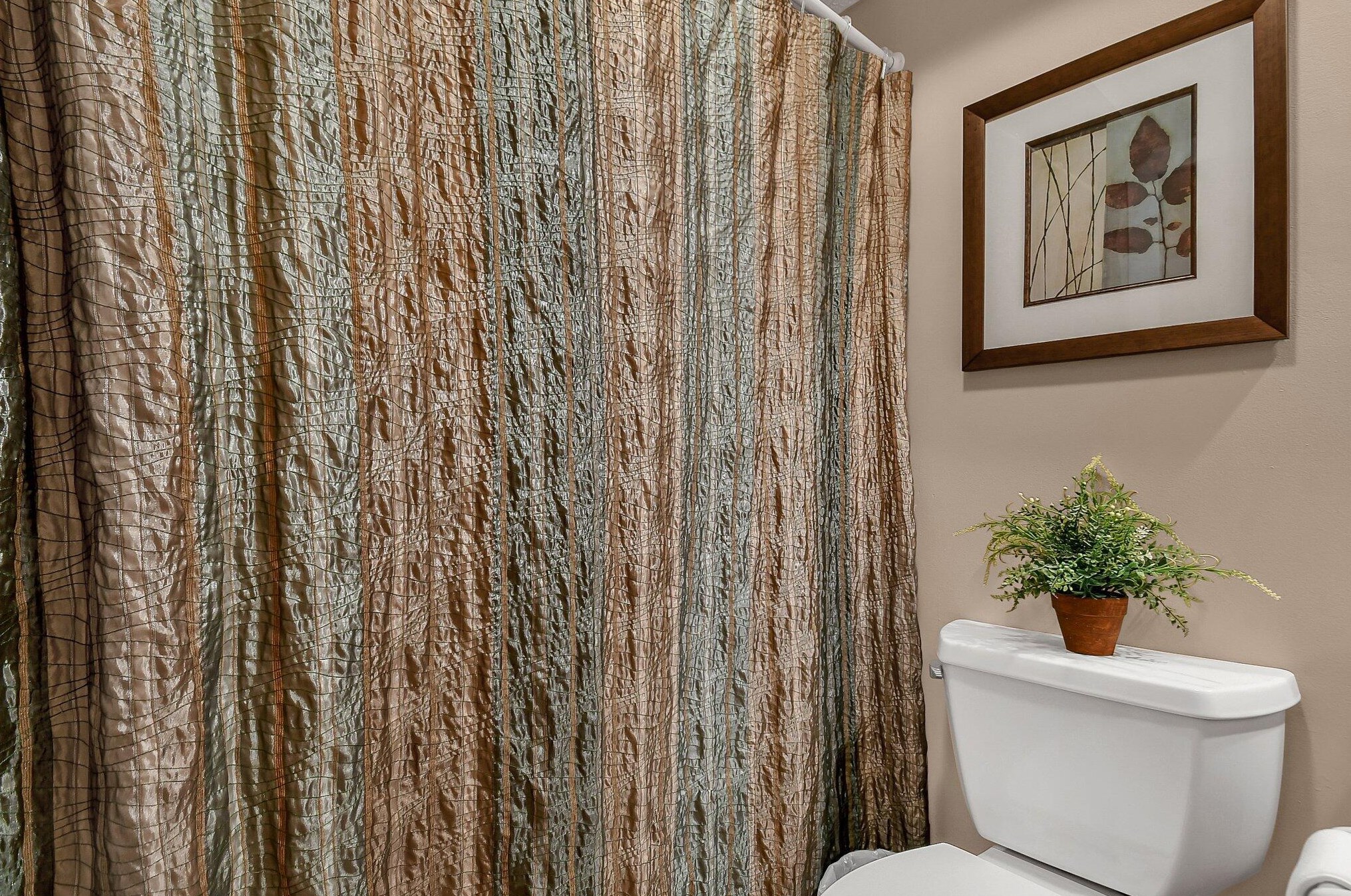 1263 Spring Brook Ct, Westerville OH  43081-3792 exterior