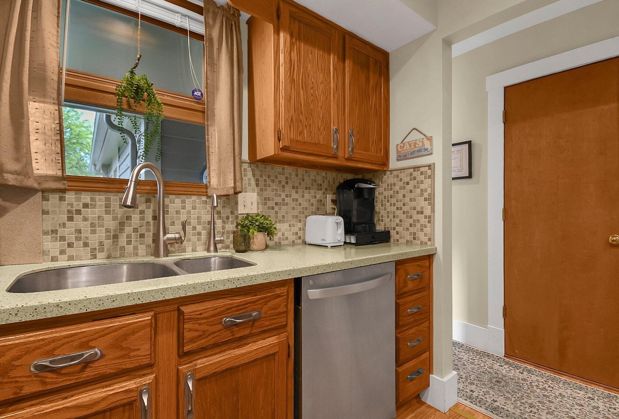 1263 Spring Brook Ct, Westerville OH  43081-3792 exterior