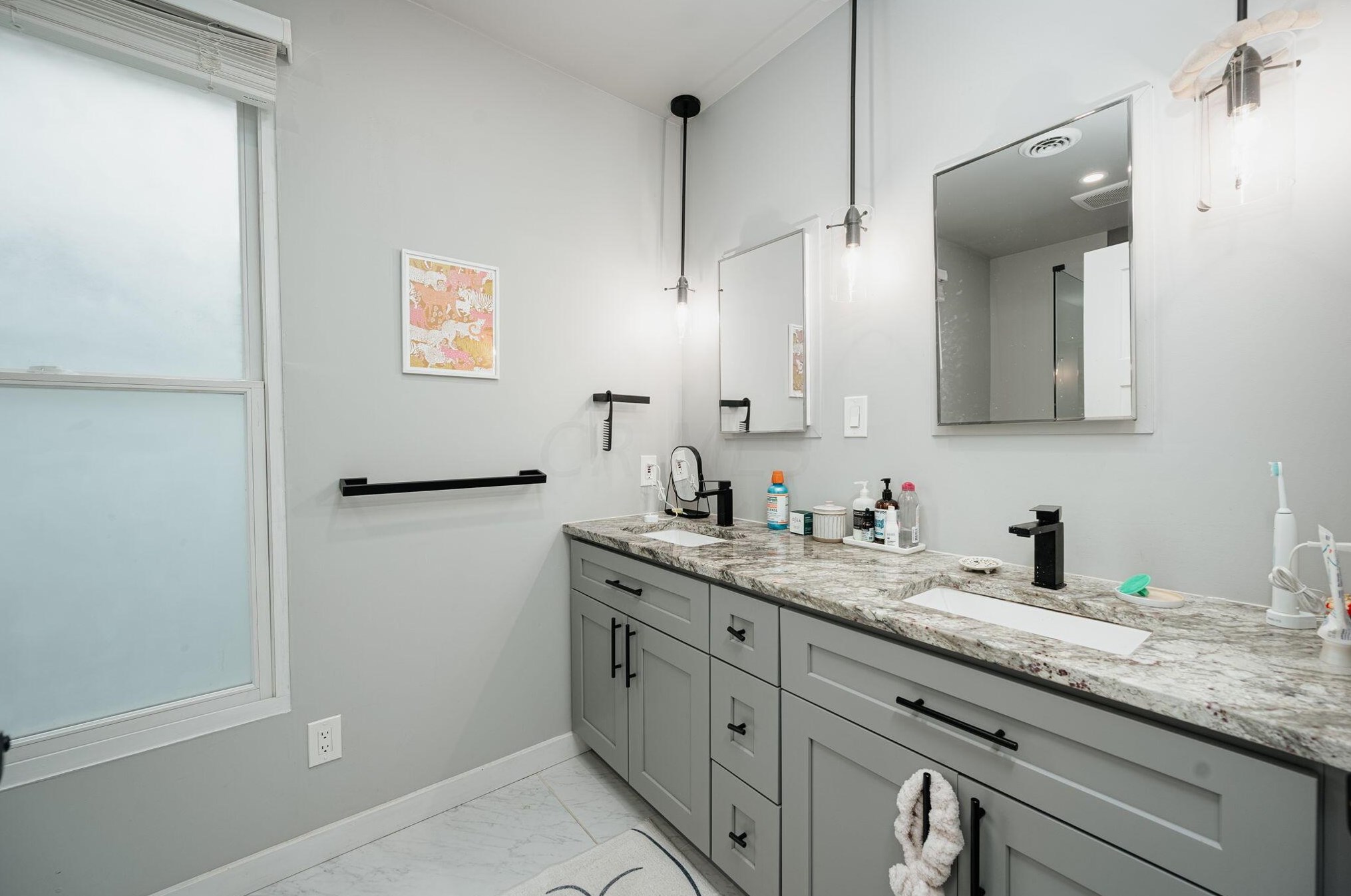 1151 Summit St, Columbus OH  43201-3516 exterior