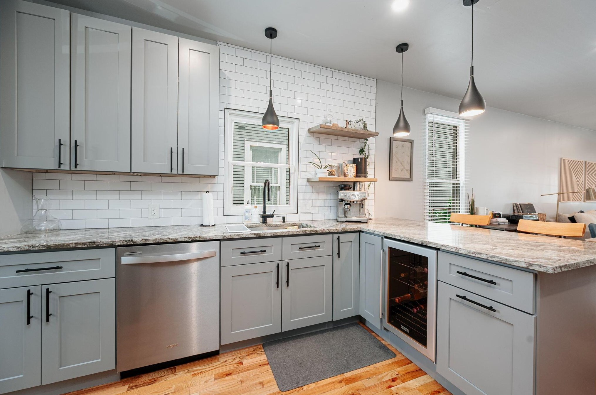 1151 Summit St, Columbus OH  43201-3516 exterior