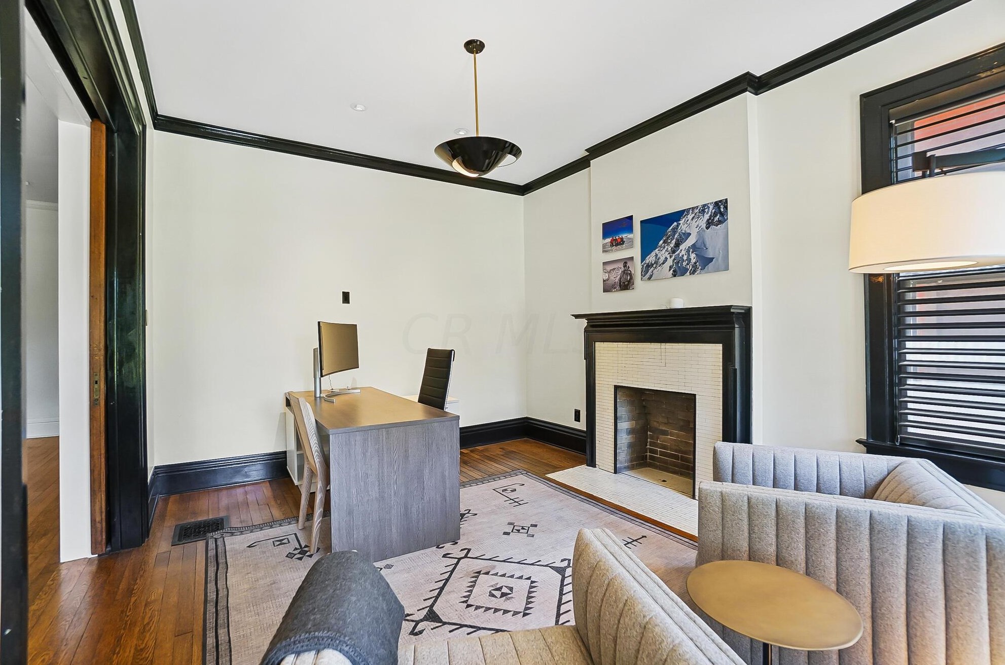 158 Buttles Ave, Columbus OH 43215-1402 exterior