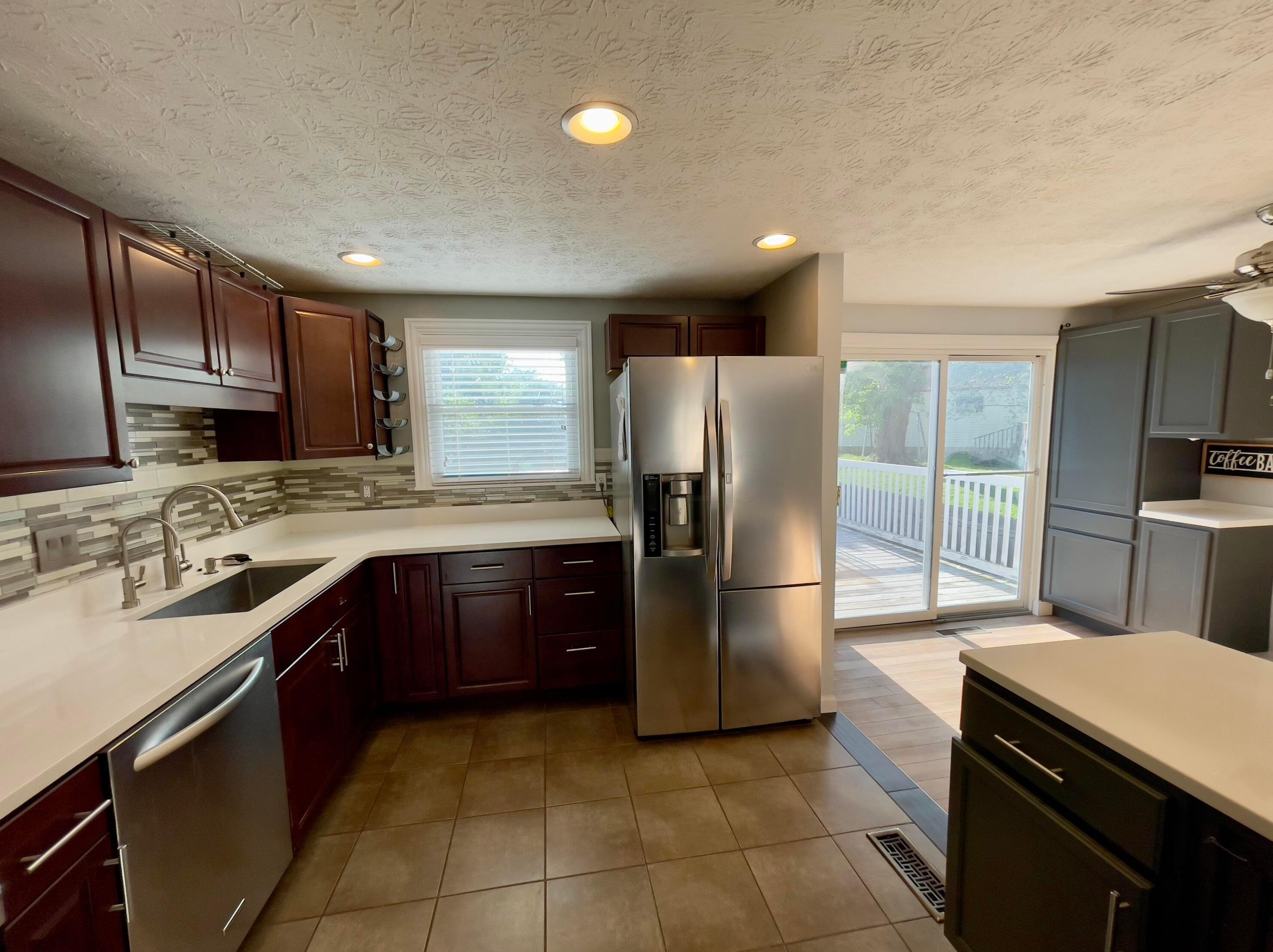 6287 Rosebay Ct, Westerville OH  43081-3719 exterior