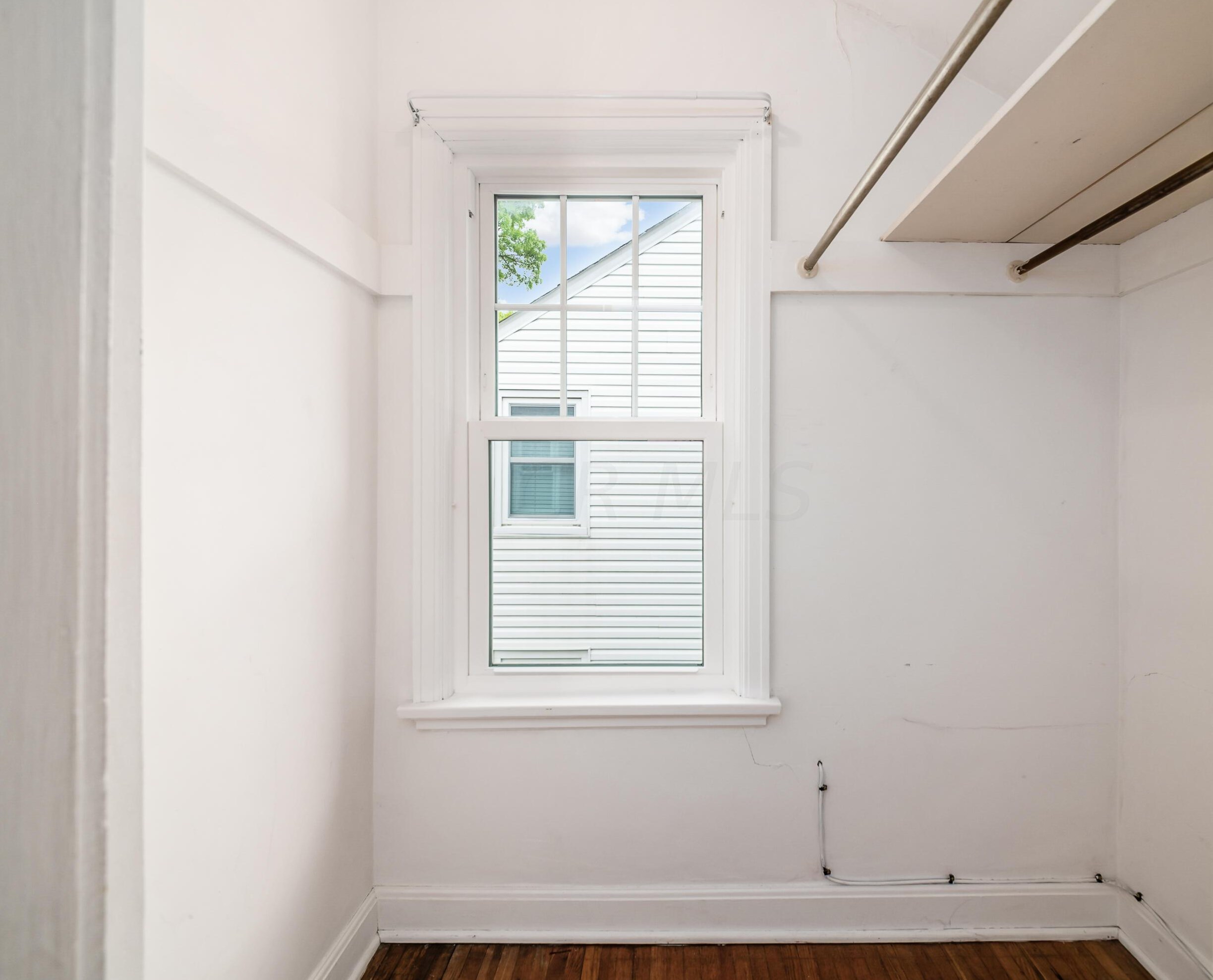 868 Vernon Rd, Columbus OH 43209-2469 exterior