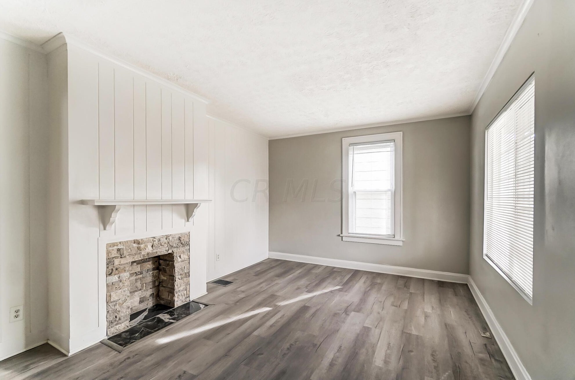 402 Richardson Ave, Columbus OH 43204-3472 exterior