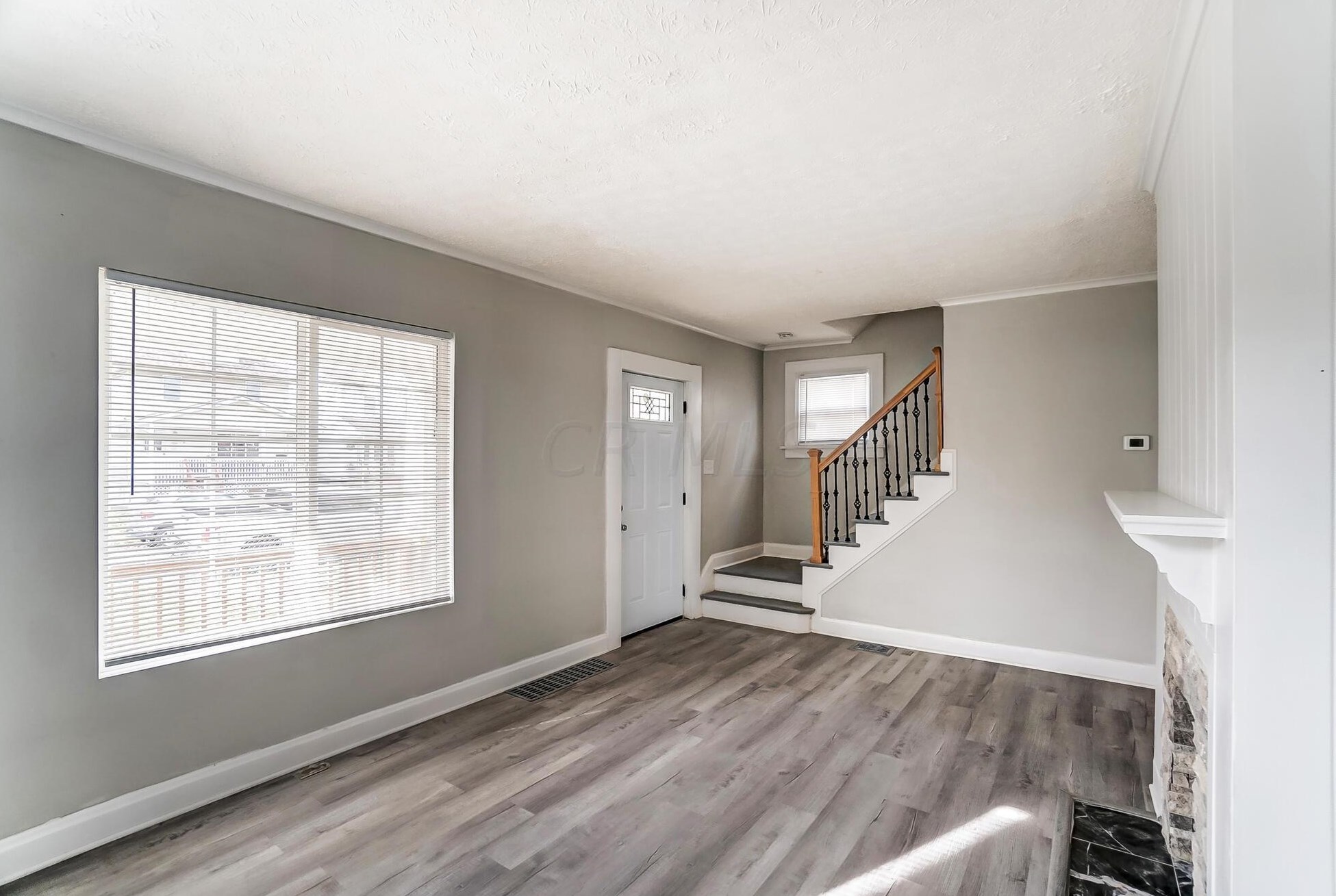 402 Richardson Ave, Columbus OH 43204-3472 exterior