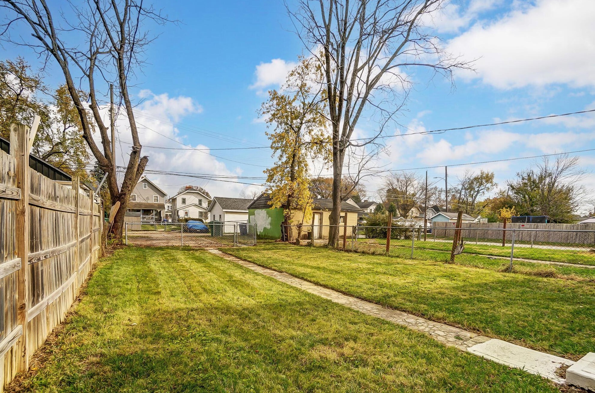 402 Richardson Ave, Columbus OH 43204-3472 exterior