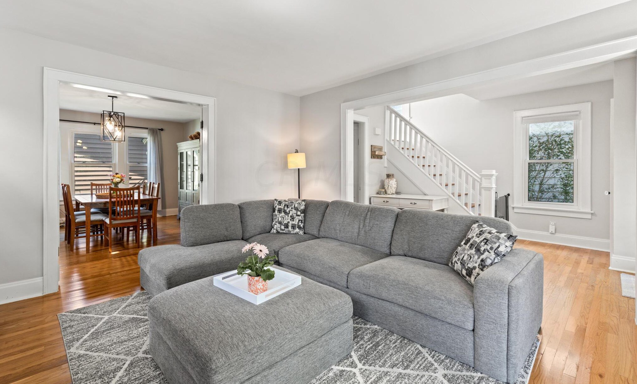 210 Tibet Rd, Columbus OH  43202-1438 exterior