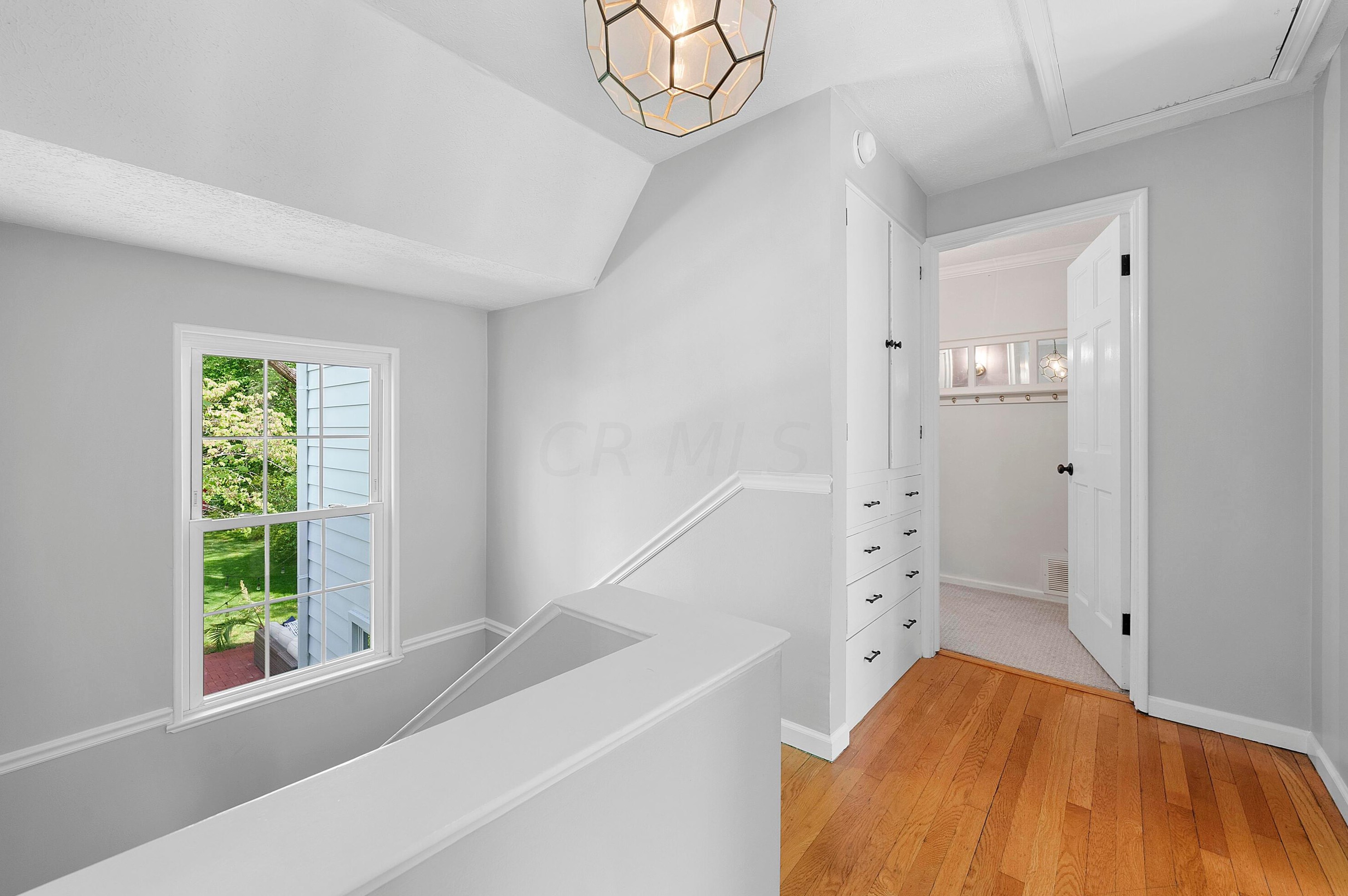 232 Stanwood Rd, Columbus OH 43209-1161 exterior