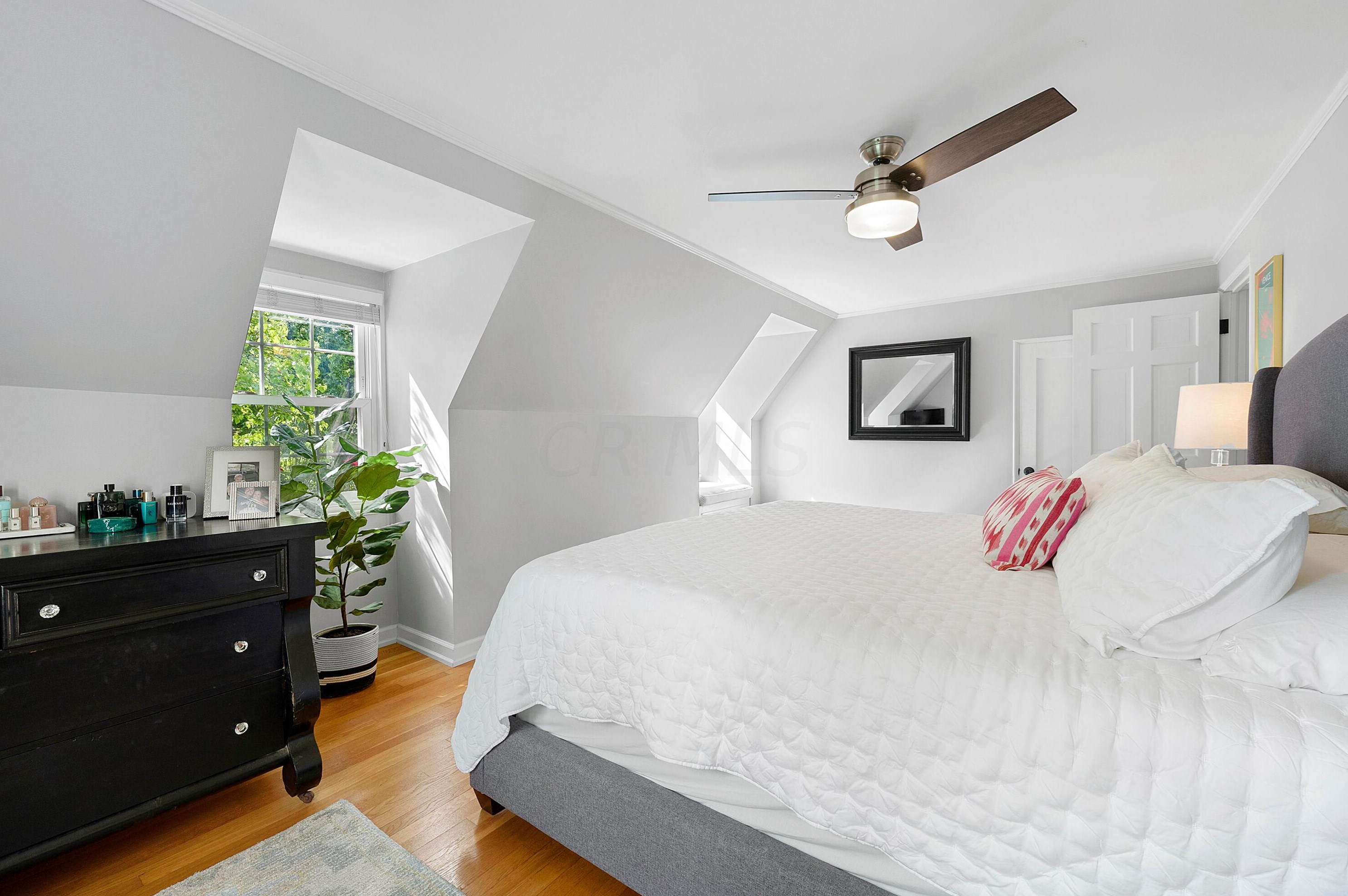 232 Stanwood Rd, Columbus OH 43209-1161 exterior