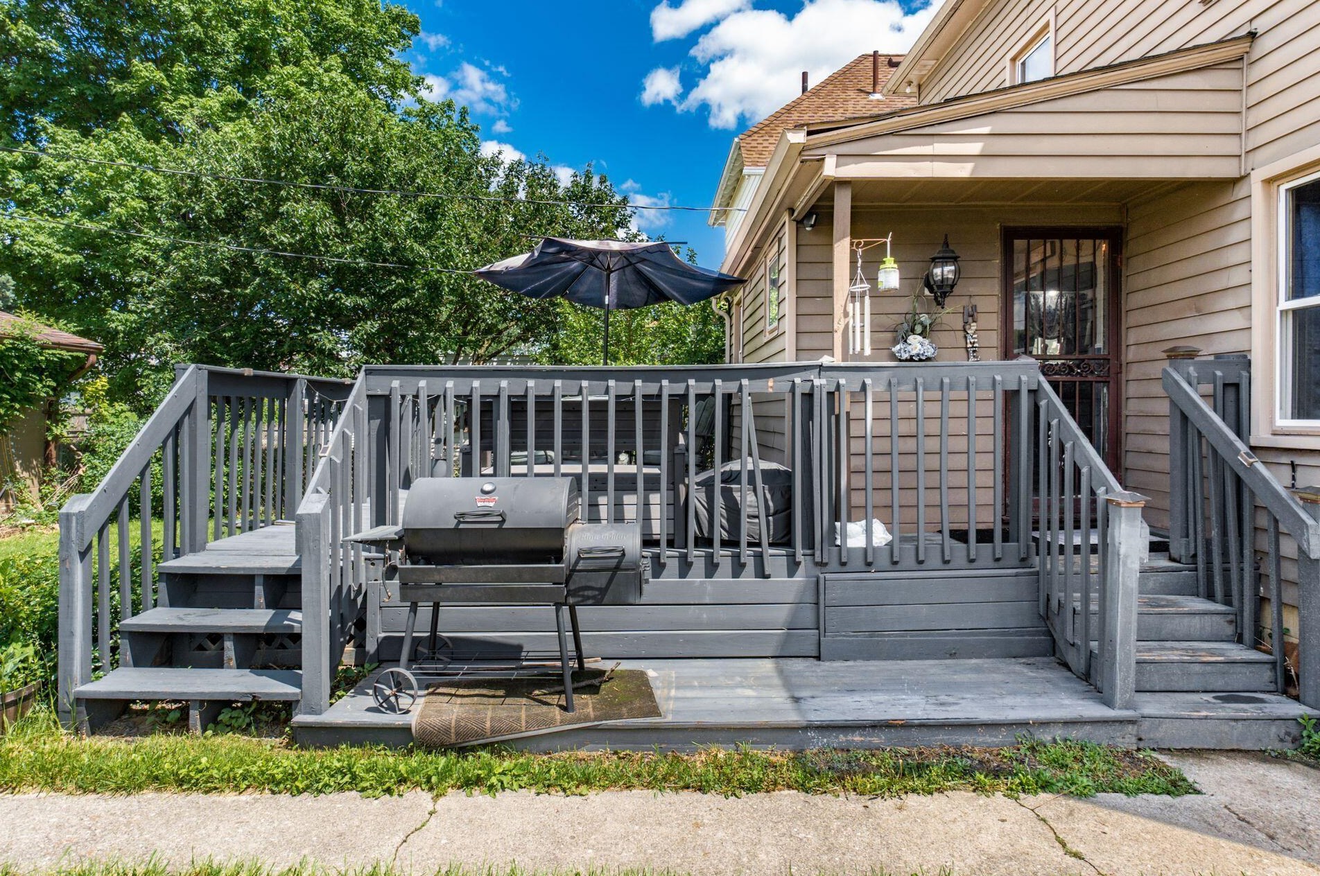 703 Wiltshire Rd, Columbus OH  43204-2339 exterior