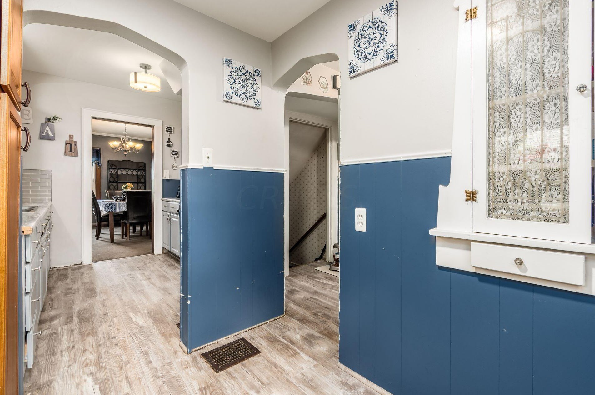 703 Wiltshire Rd, Columbus OH  43204-2339 exterior