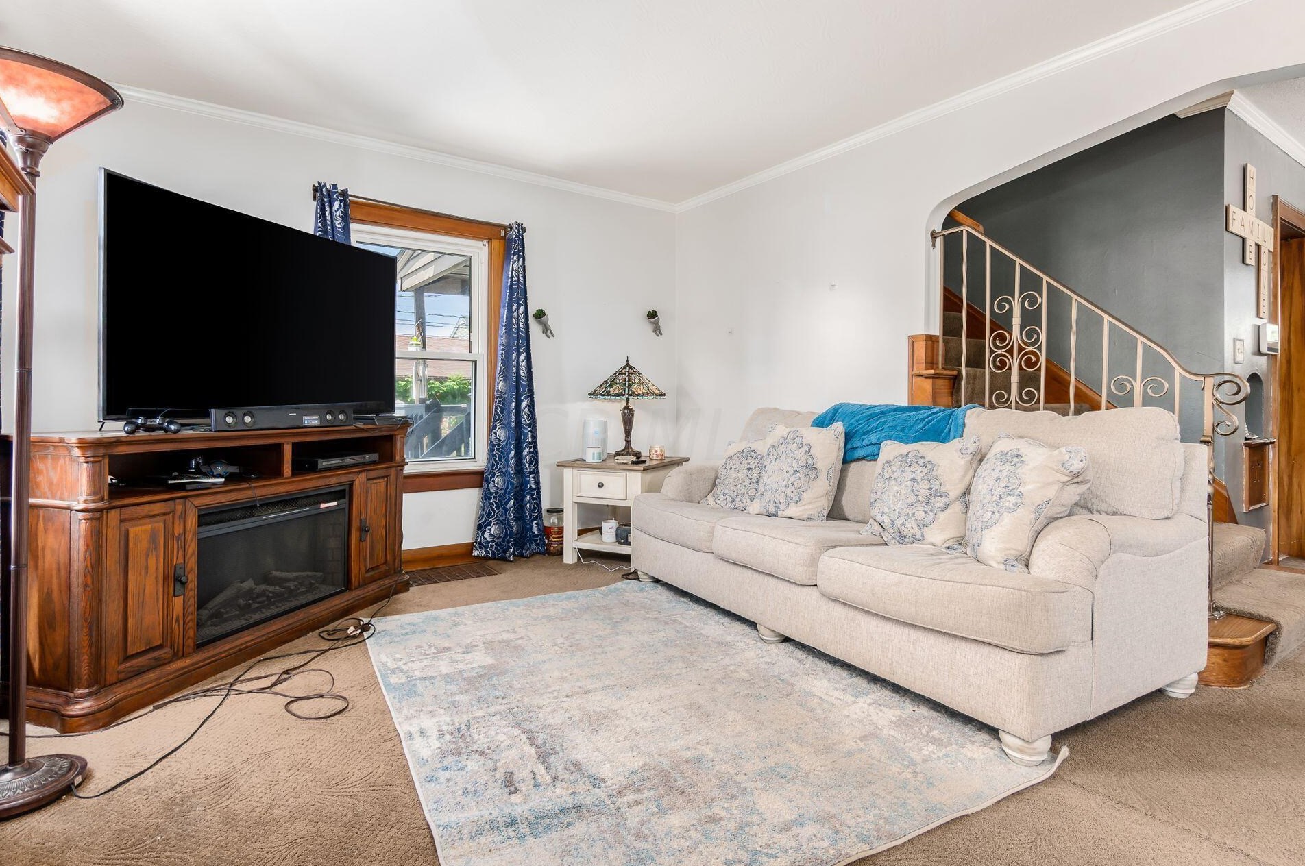 703 Wiltshire Rd, Columbus OH  43204-2339 exterior