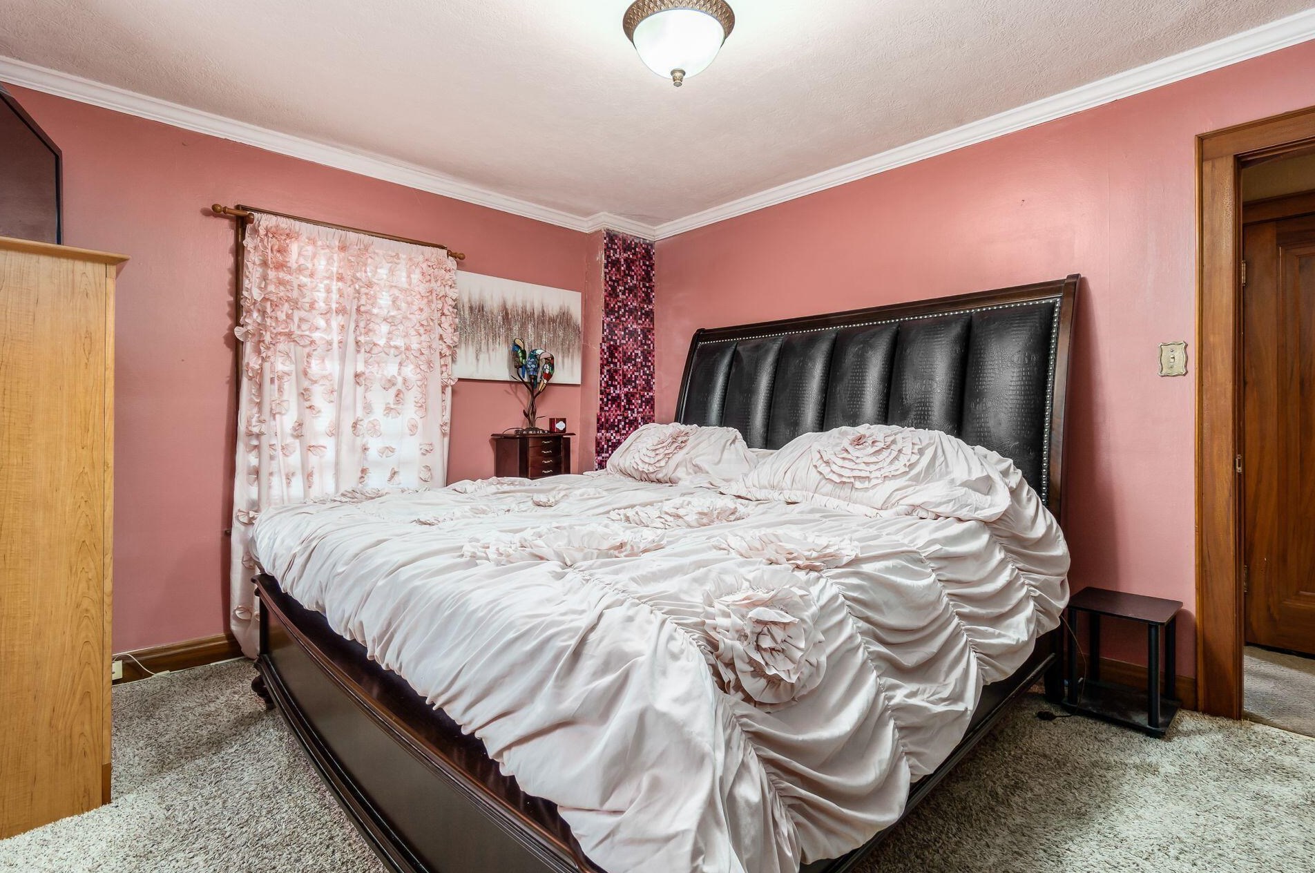 703 Wiltshire Rd, Columbus OH  43204-2339 exterior