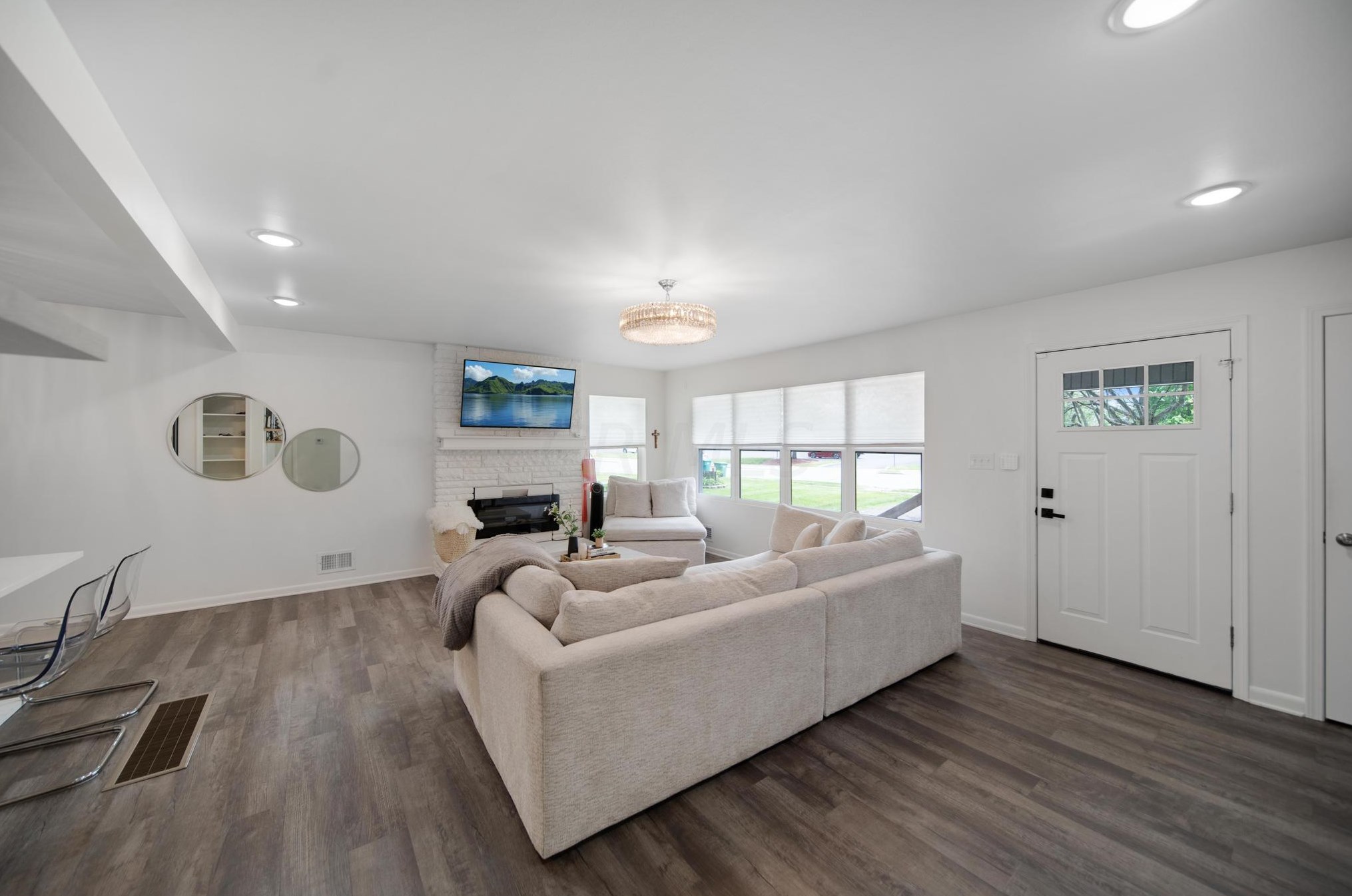 745 Kingsbury Pl, Columbus OH  43209-2659 exterior