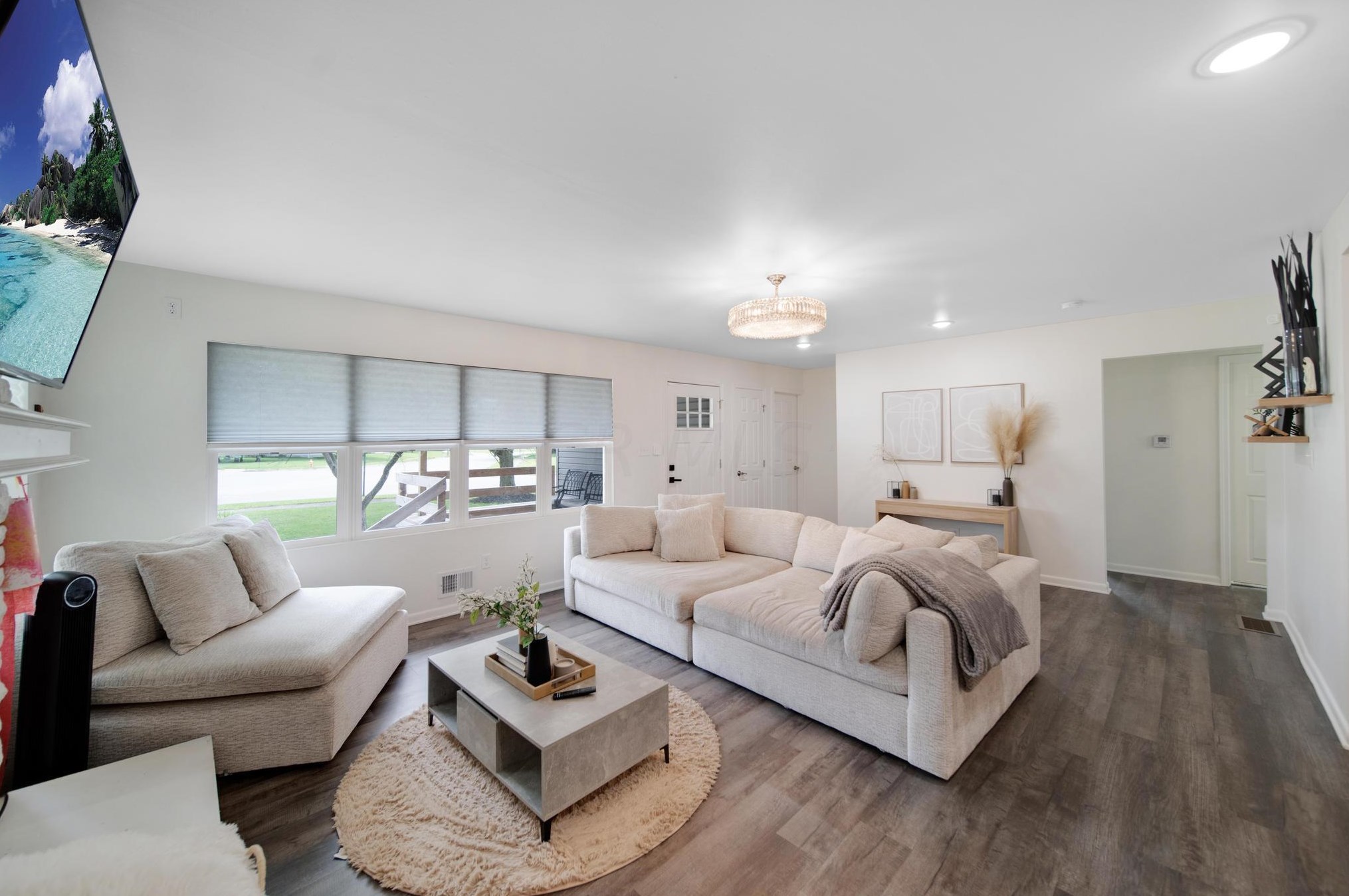 745 Kingsbury Pl, Columbus OH  43209-2659 exterior