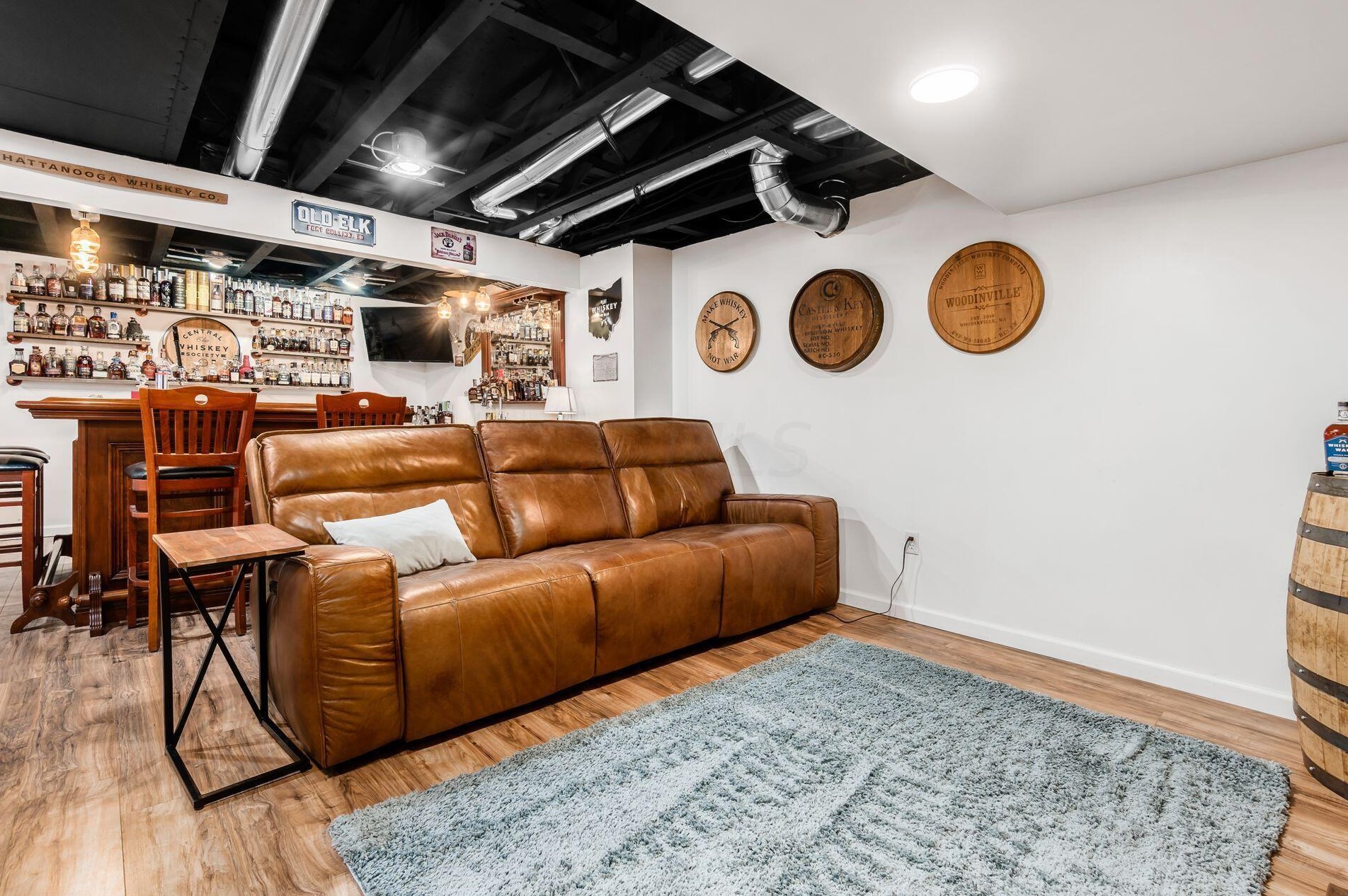 4062 Treebrook Dr, Hilliard OH  43026-7312 exterior