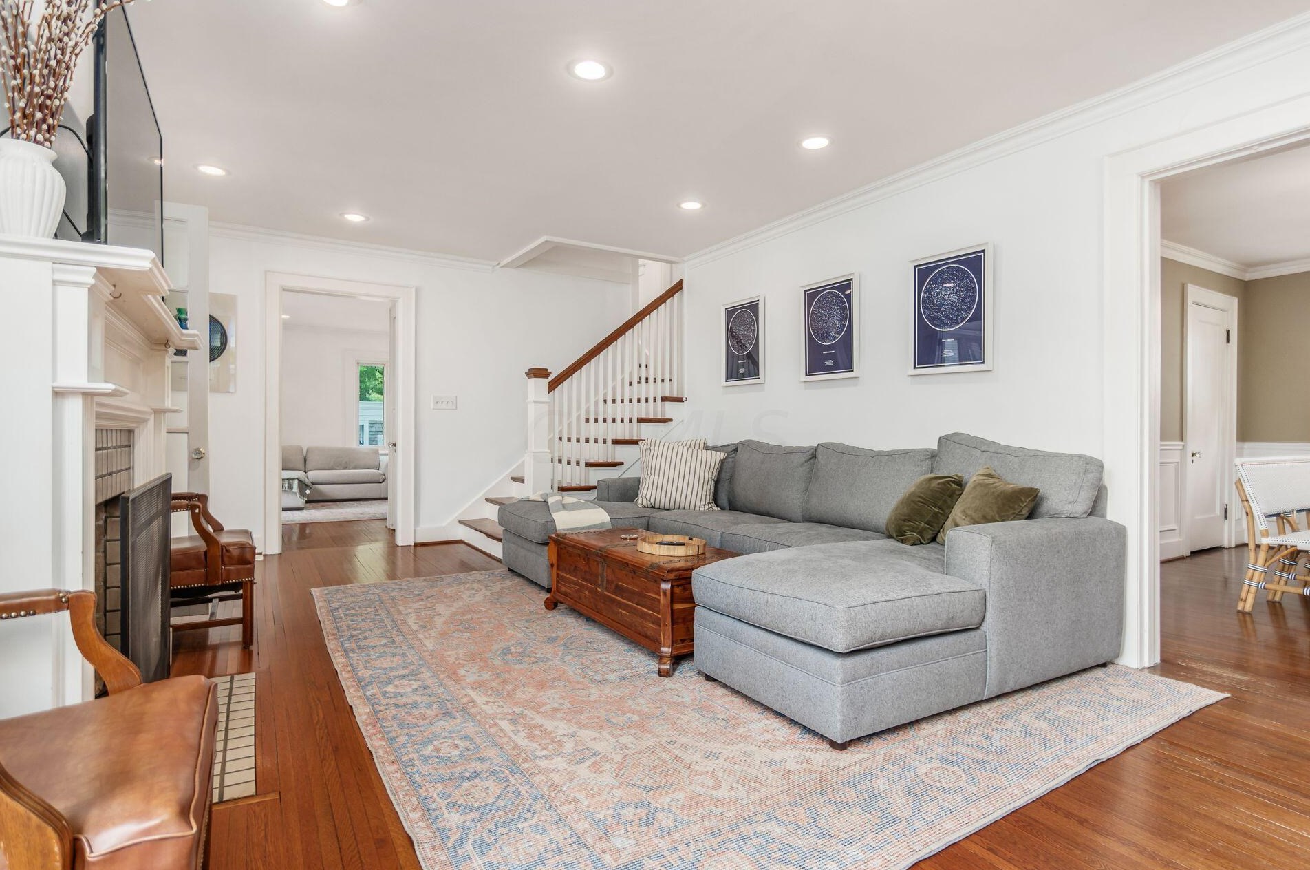 373 Drexel Ave, Columbus OH 43209-1046 exterior