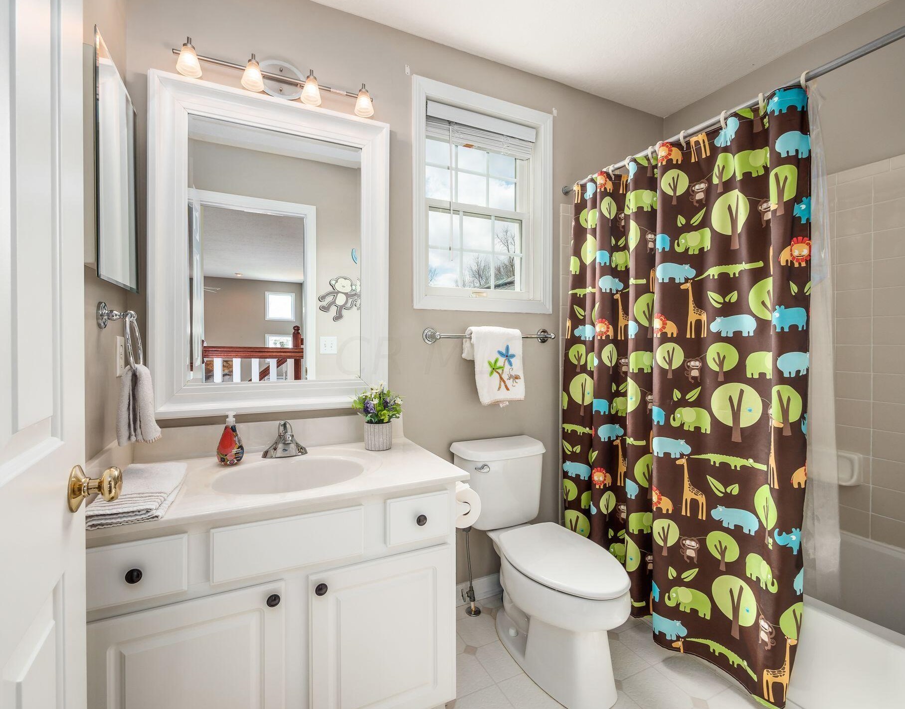 954 Gray Dr, Pickerington OH  43147-9358 exterior