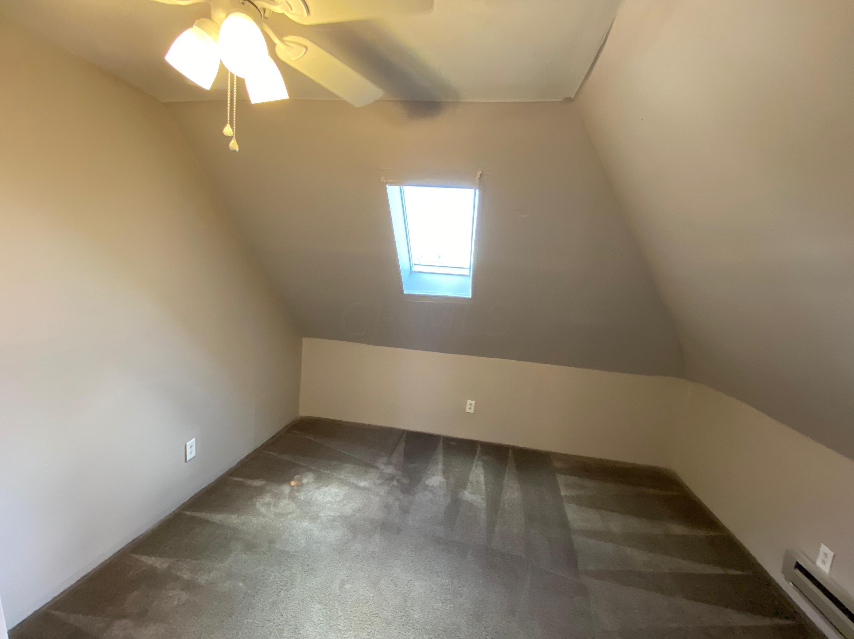 1438 Hunter Ave, Columbus OH 43201-2018 exterior