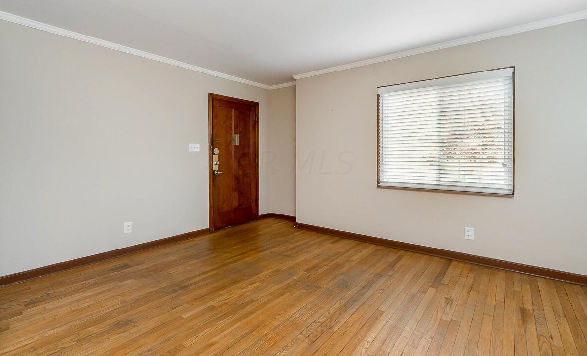 872 Copeland Rd, Columbus OH 43212-3806 exterior