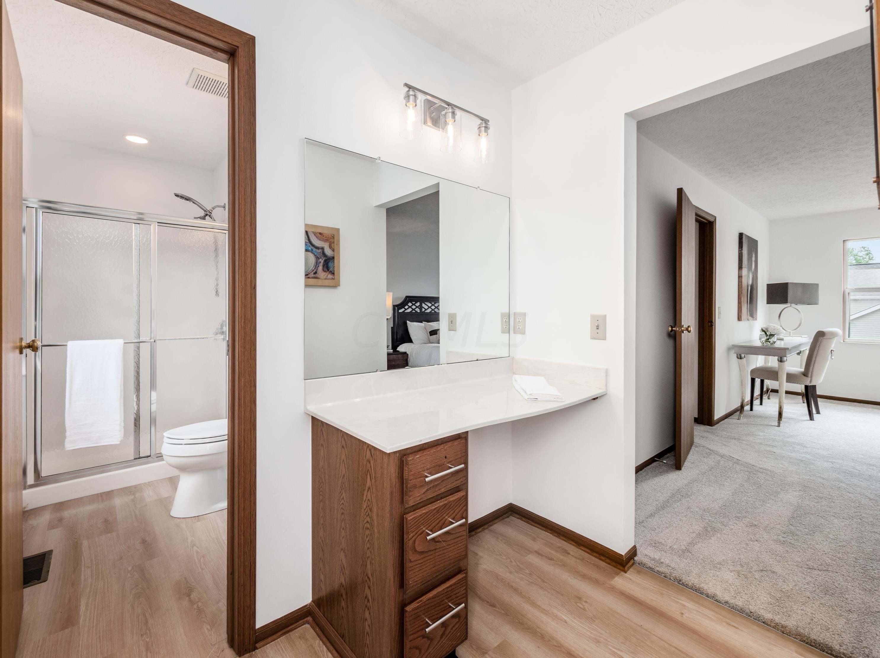 7385 Harbour Town Dr, Pickerington OH  43147-8646 exterior