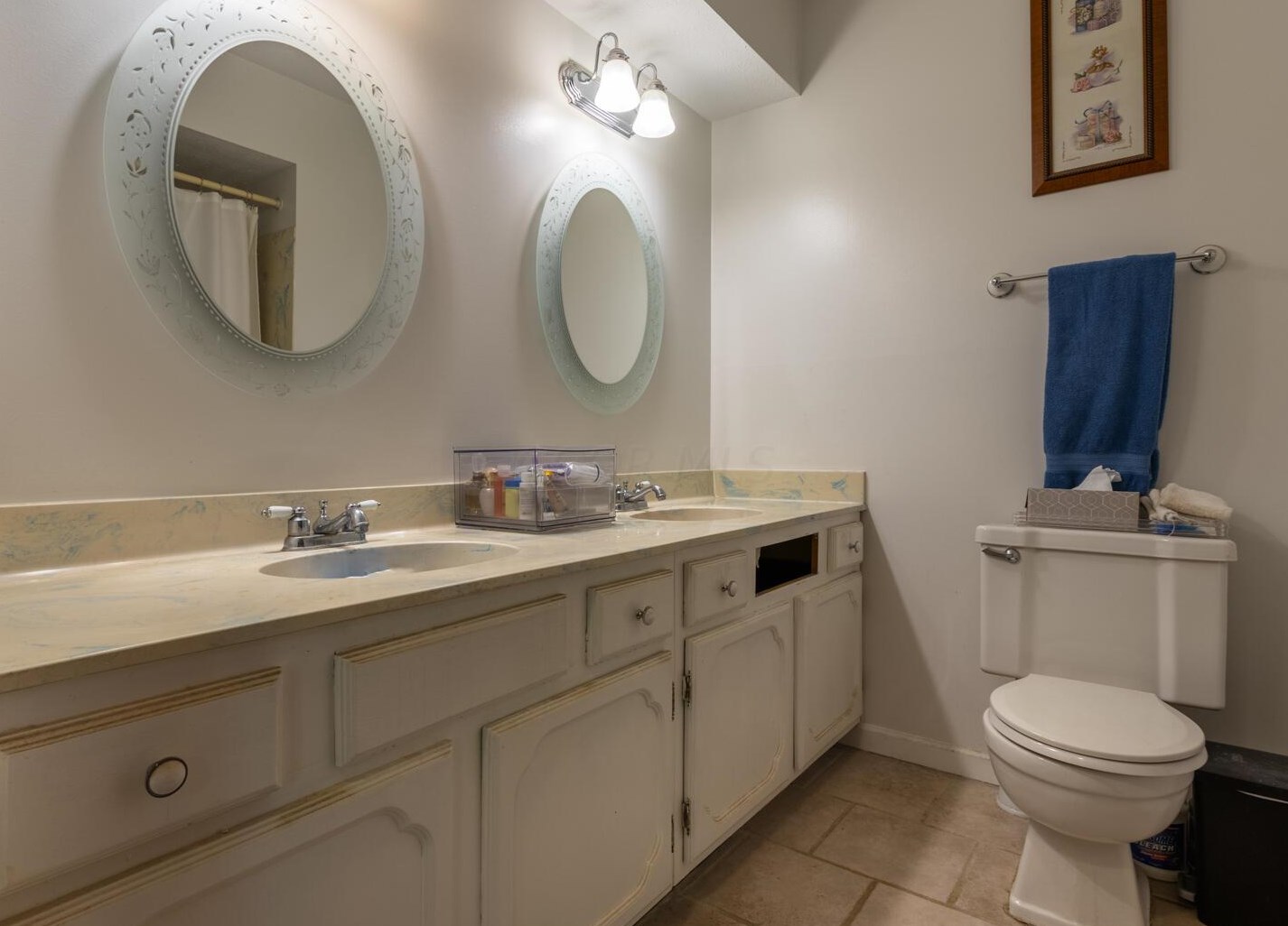 433 Wooster Way, Lancaster OH 43130-9236 exterior