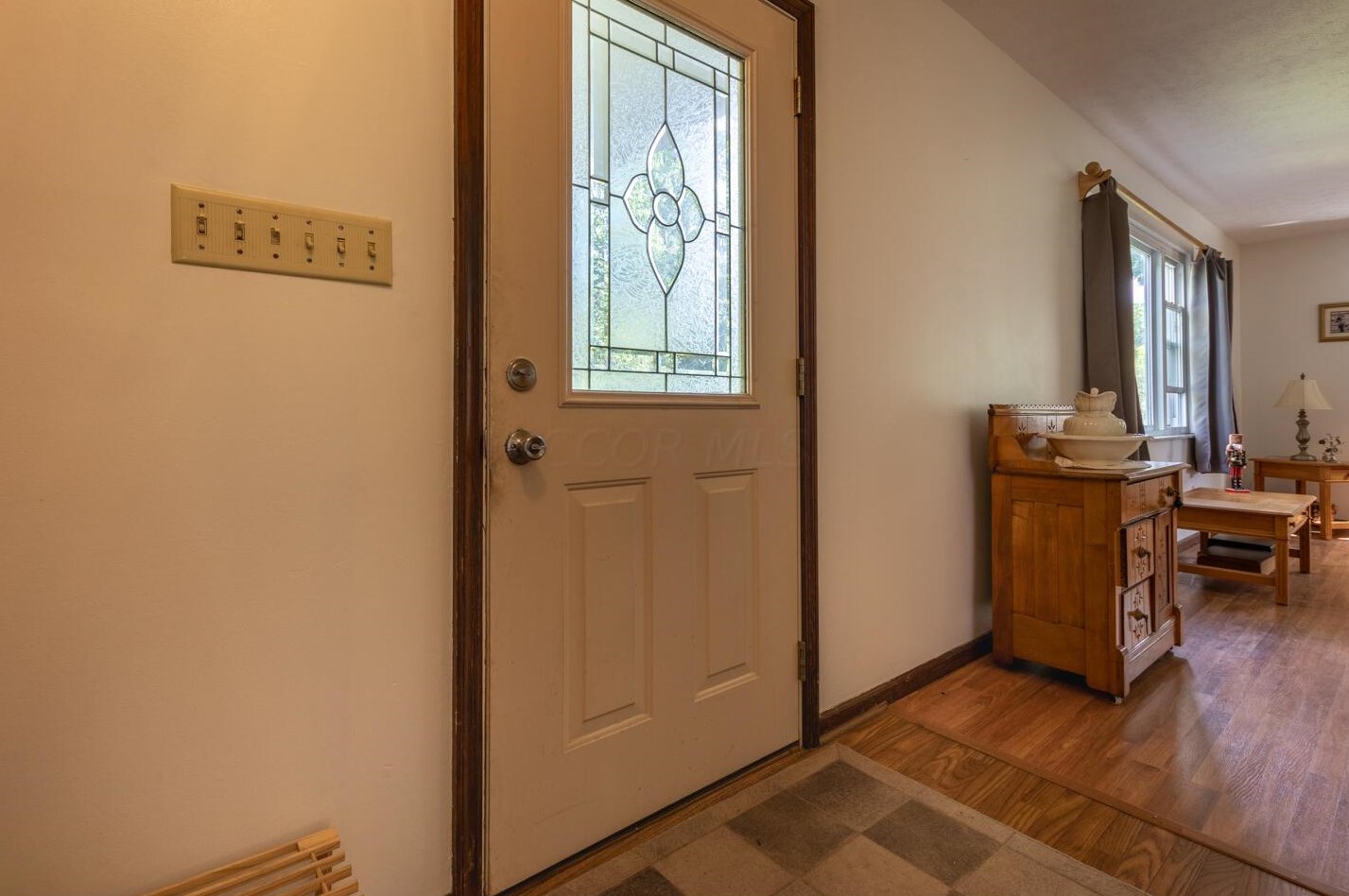 433 Wooster Way, Lancaster OH 43130-9236 exterior