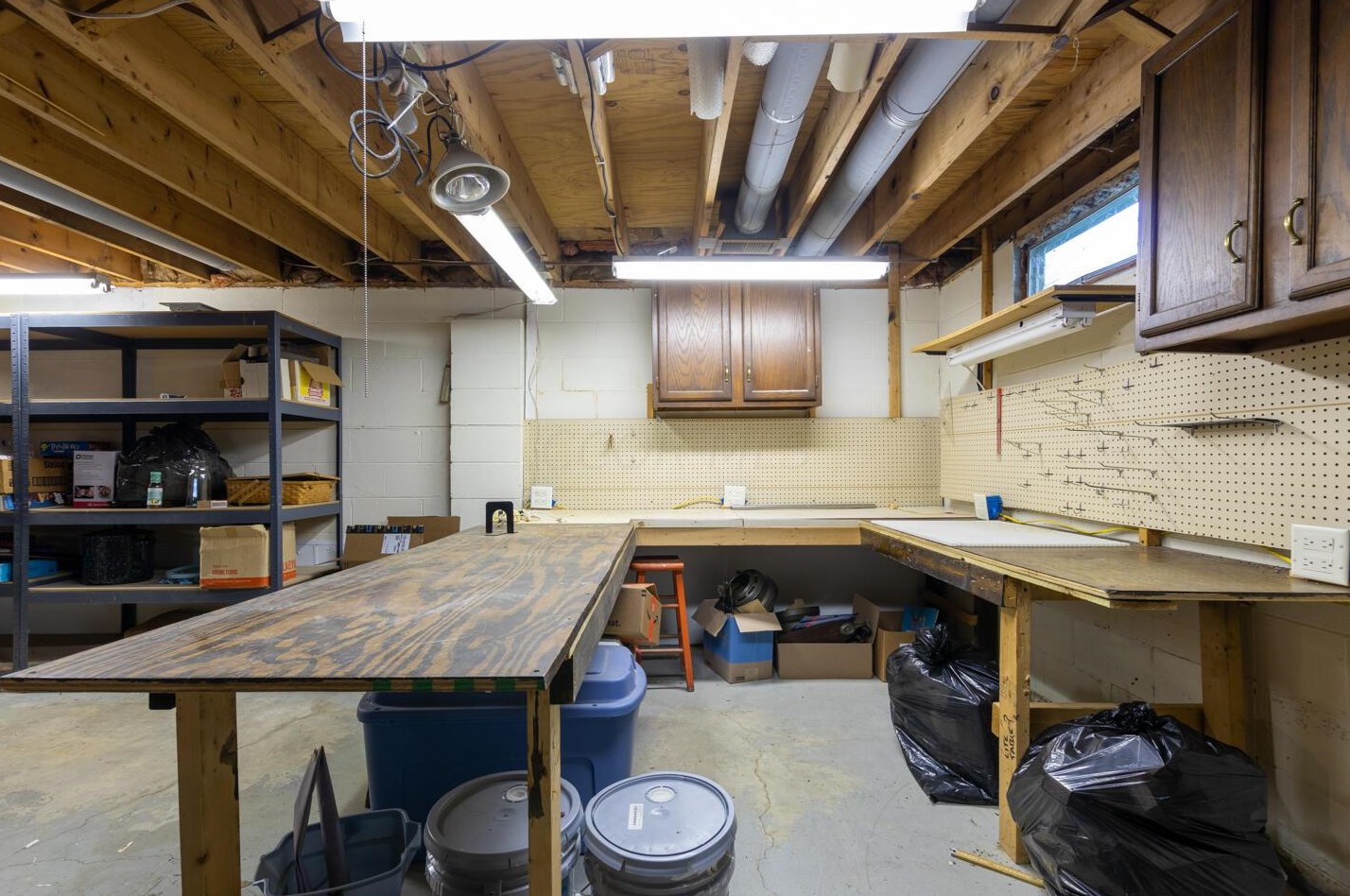 433 Wooster Way, Lancaster OH 43130-9236 exterior