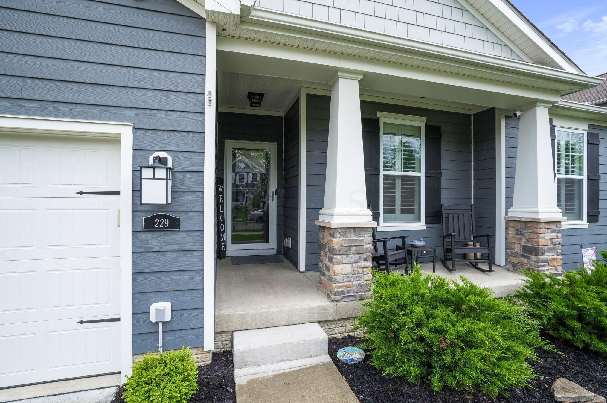 229 Jay Ct, Delaware OH  43015-3303 exterior