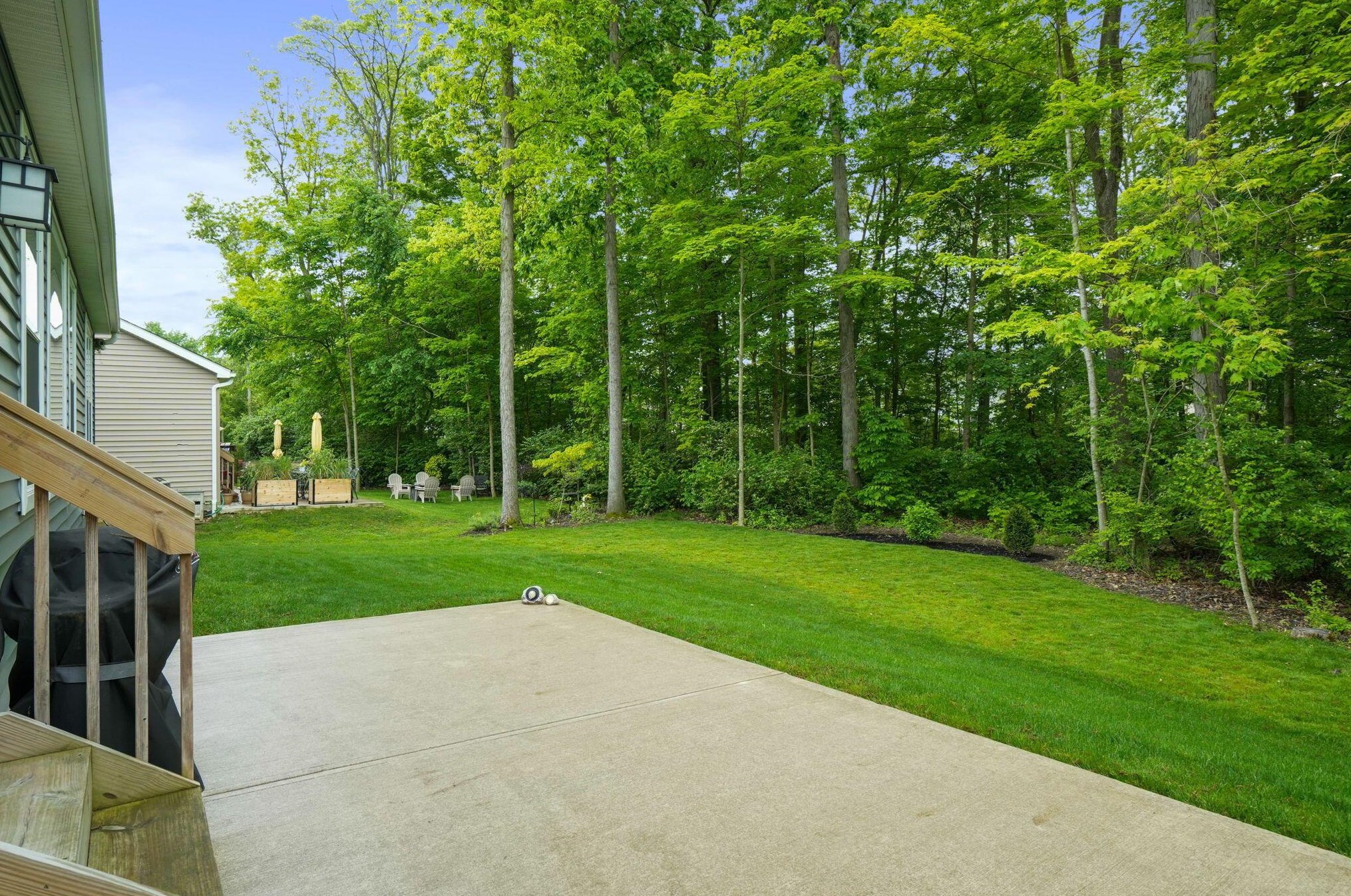 229 Jay Ct, Delaware OH  43015-3303 exterior