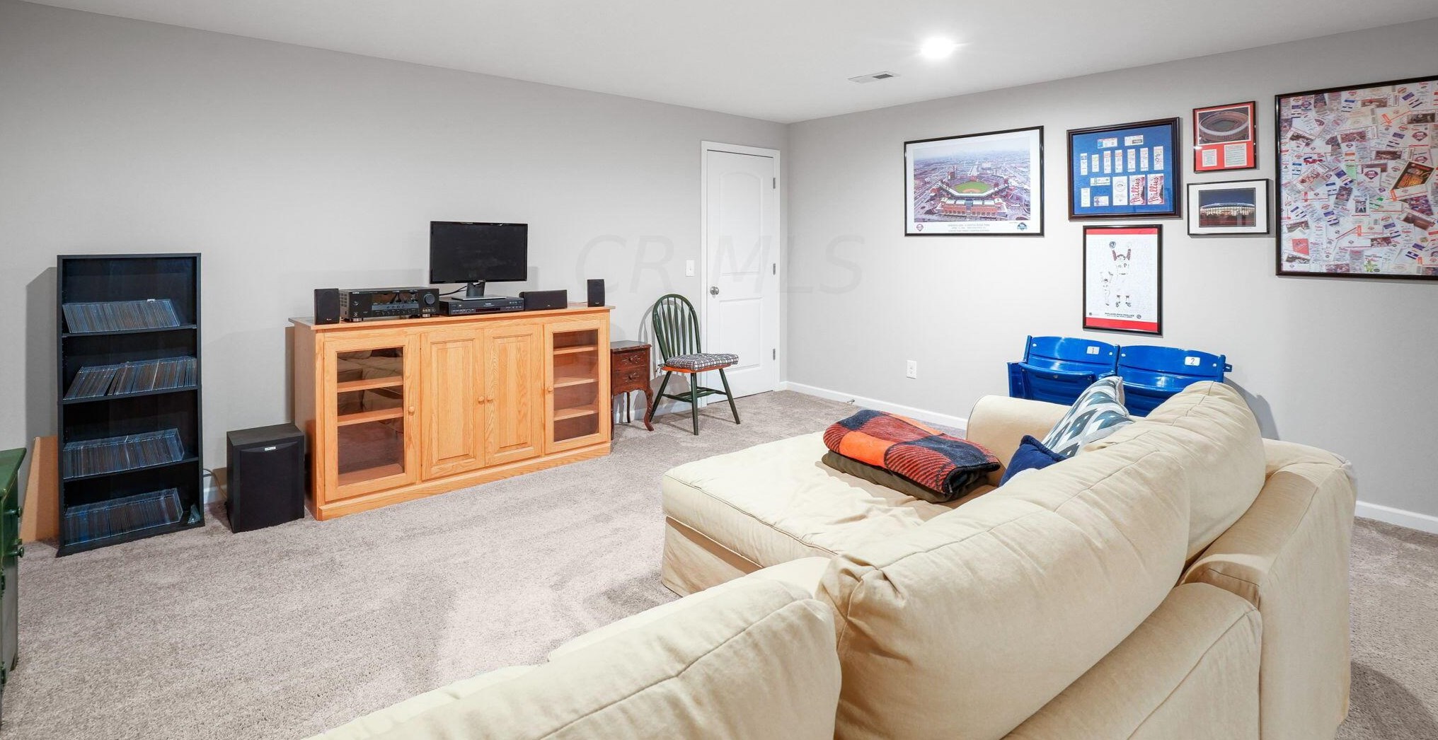 229 Jay Ct, Delaware OH  43015-3303 exterior