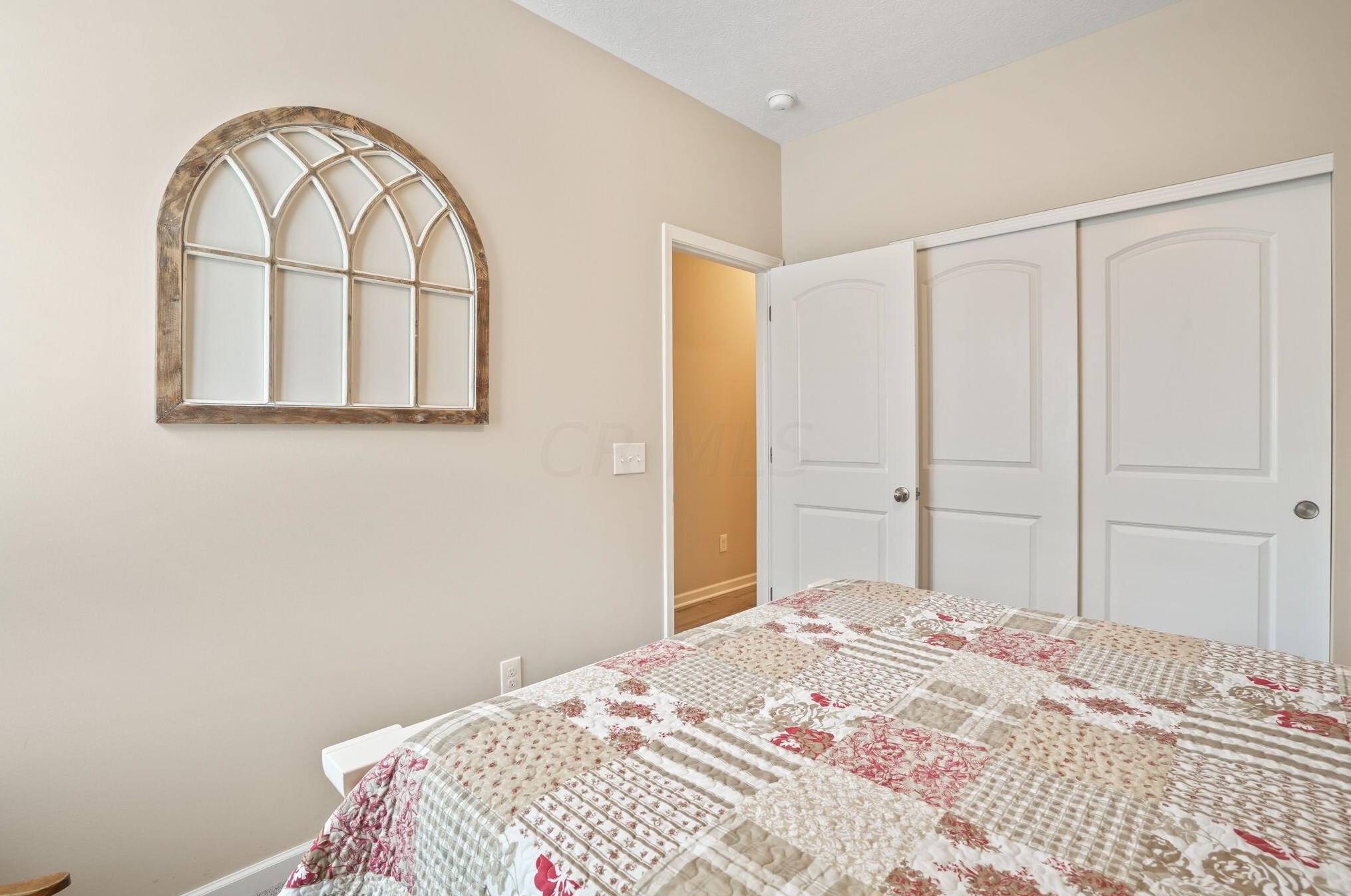 229 Jay Ct, Delaware OH  43015-3303 exterior