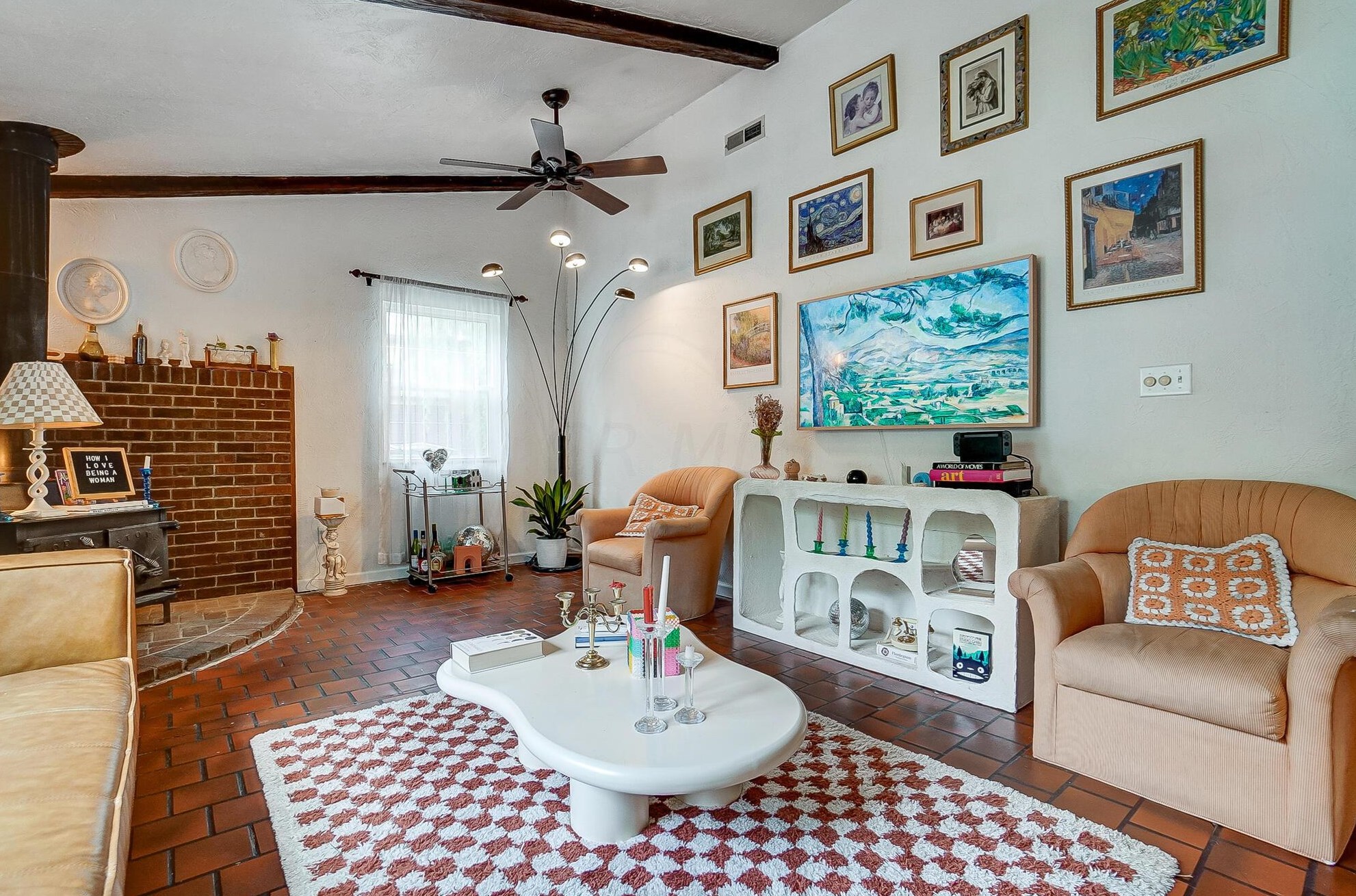 999 Hart Rd, Columbus OH  43223-3864 exterior