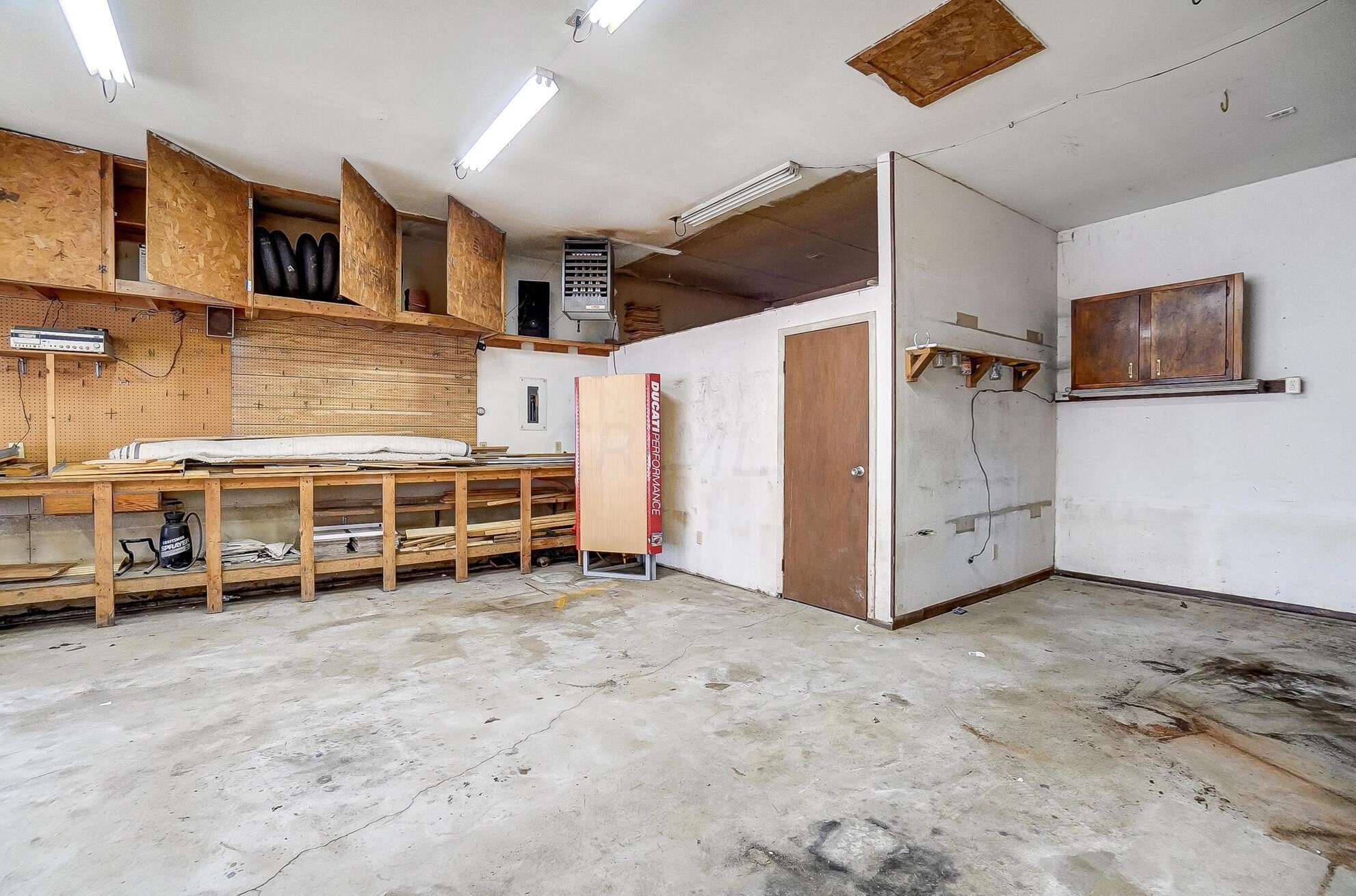 999 Hart Rd, Columbus OH  43223-3864 exterior