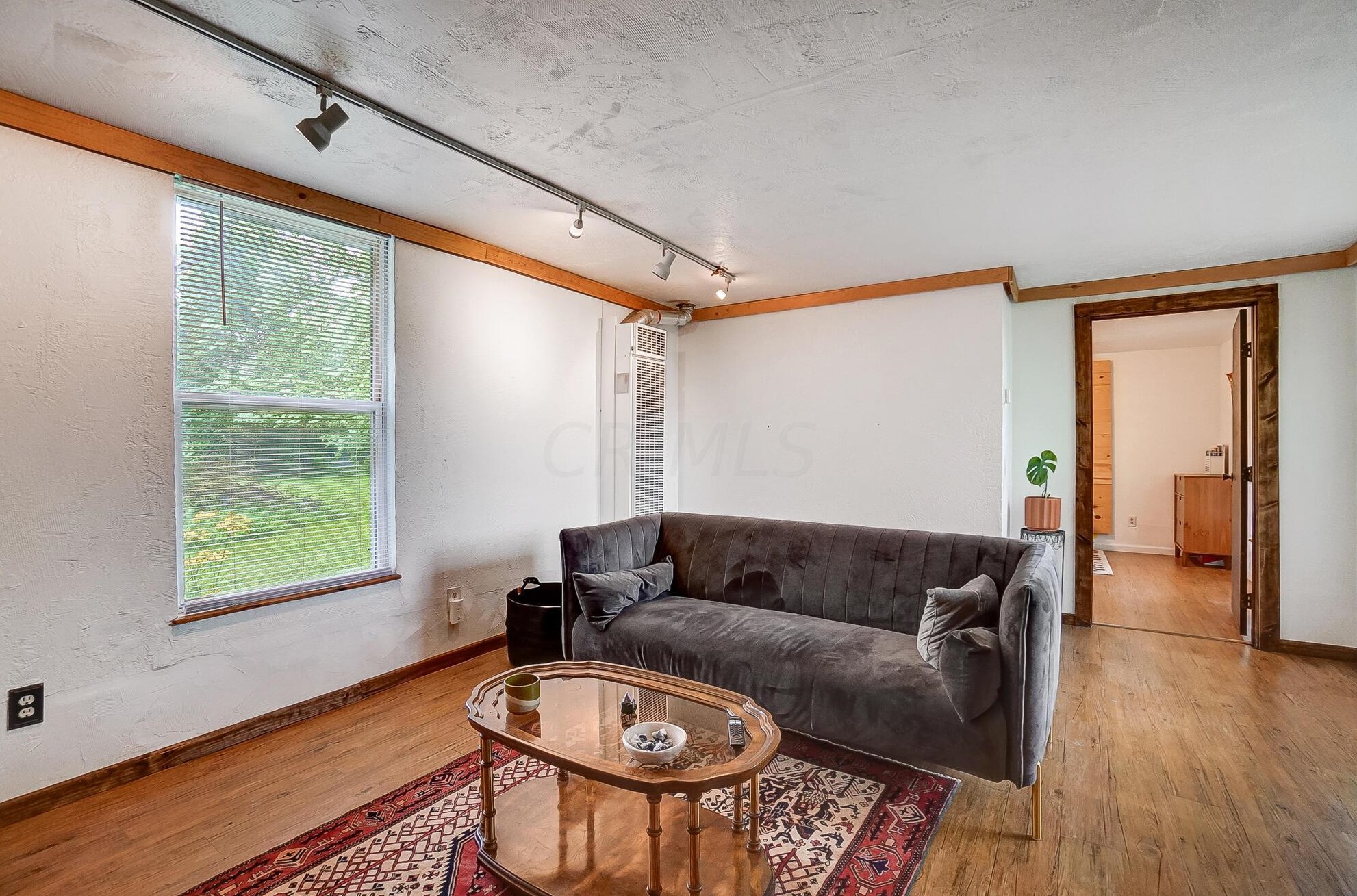 999 Hart Rd, Columbus OH  43223-3864 exterior