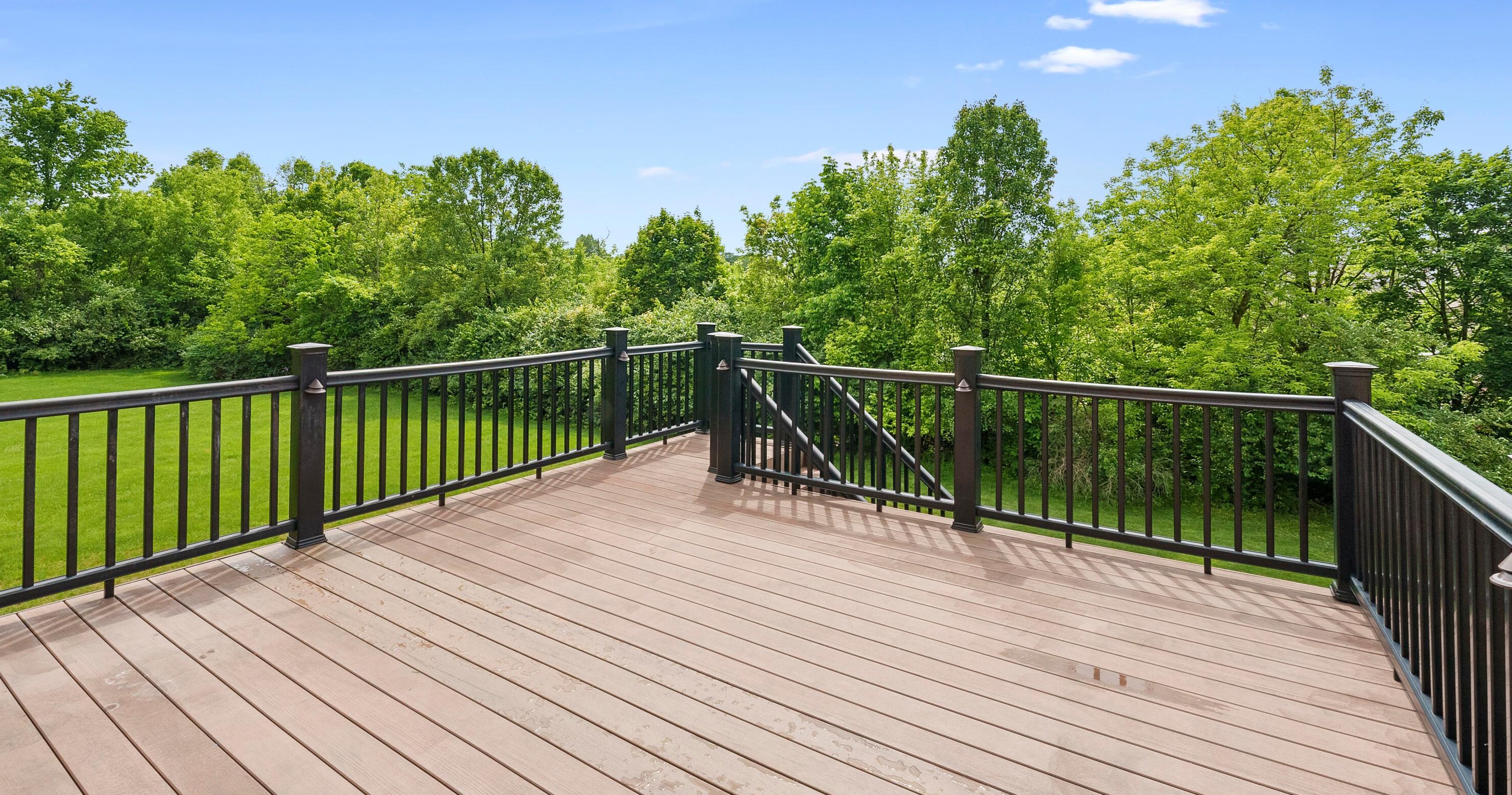 8127 Conine Dr, Dublin OH  exterior