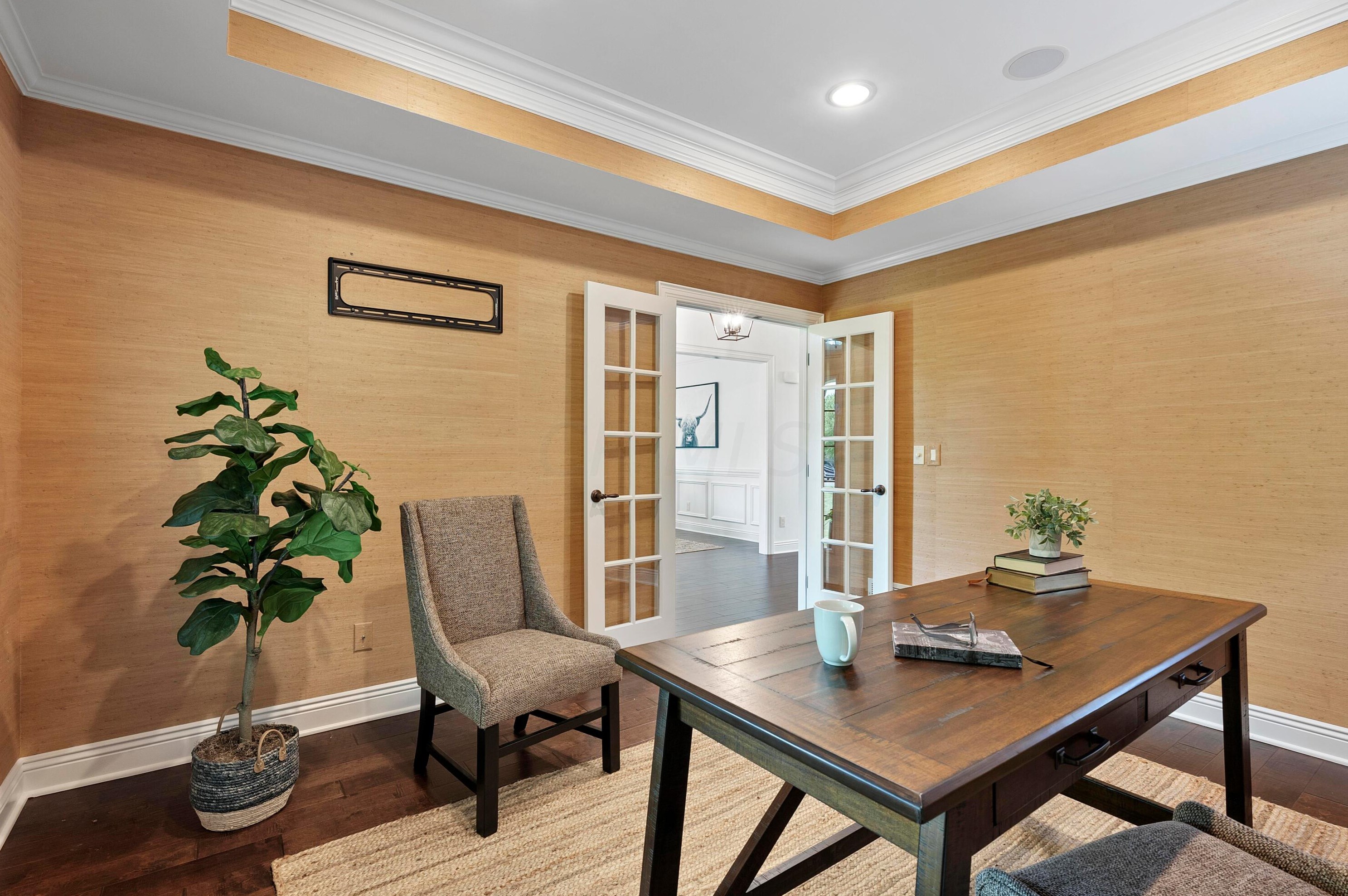 8127 Conine Dr, Dublin OH  exterior