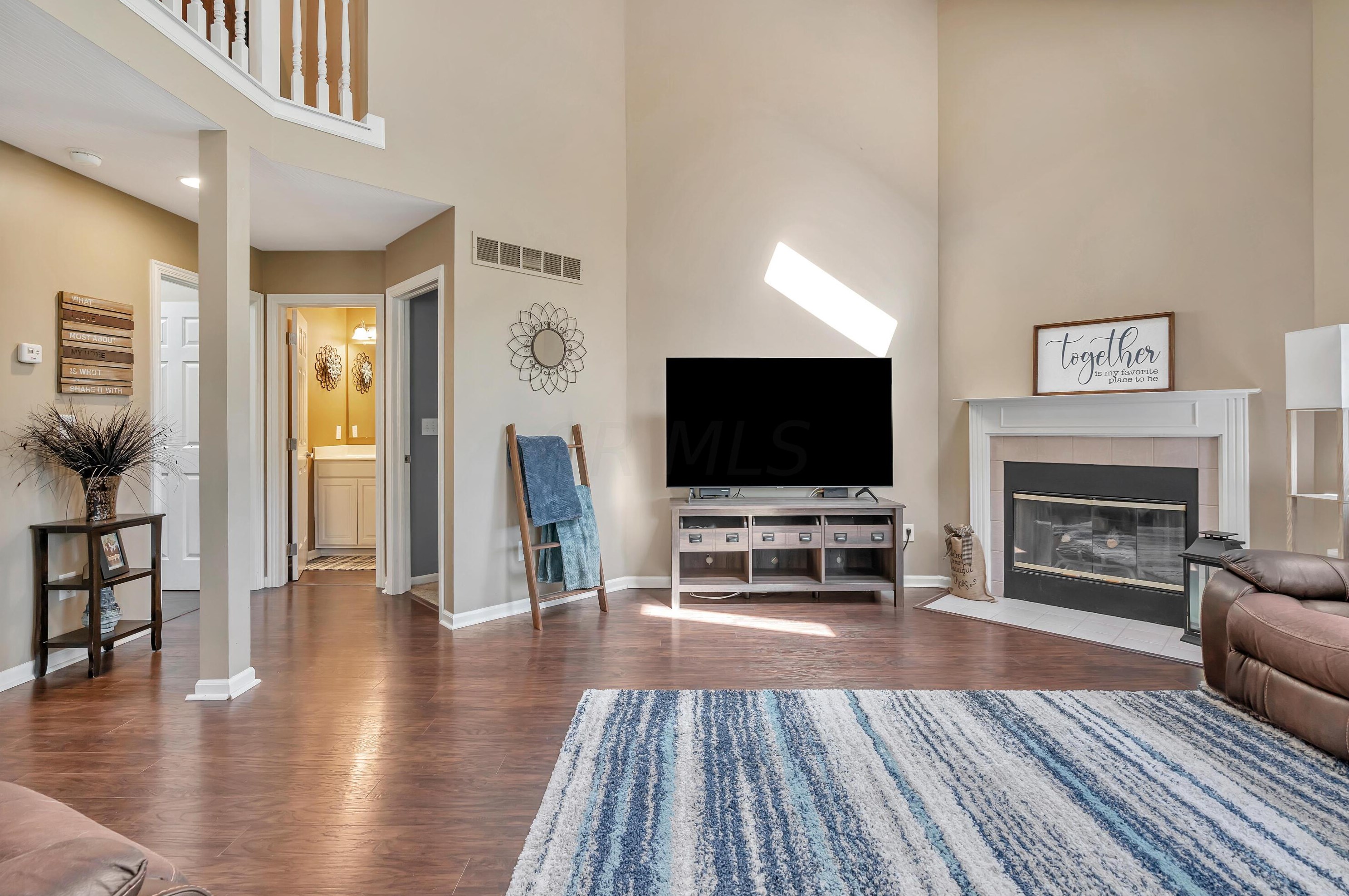 4686 Hoffman Farms Dr, Hilliard OH  43026-7324 exterior