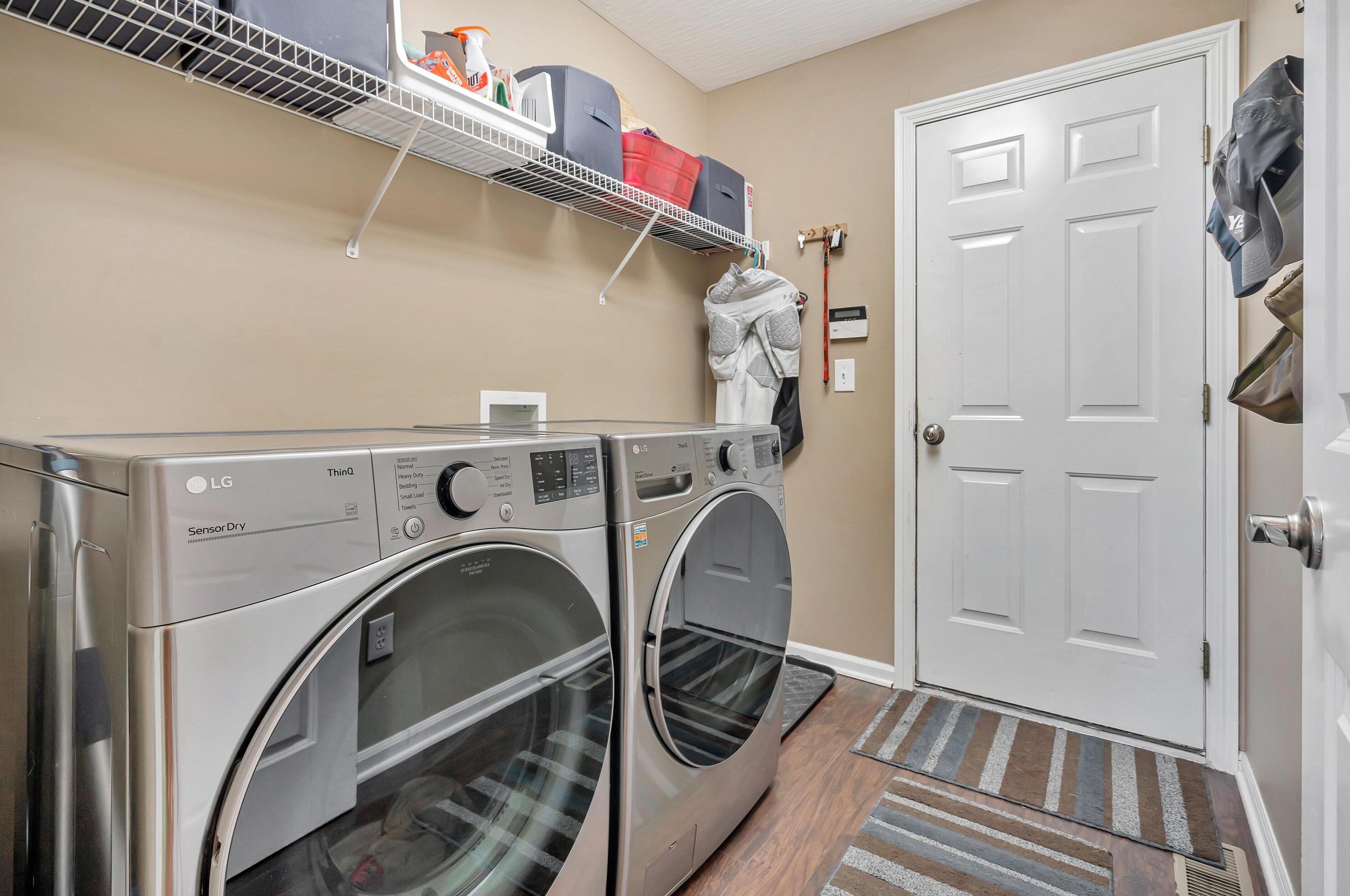 4686 Hoffman Farms Dr, Hilliard OH  43026-7324 exterior